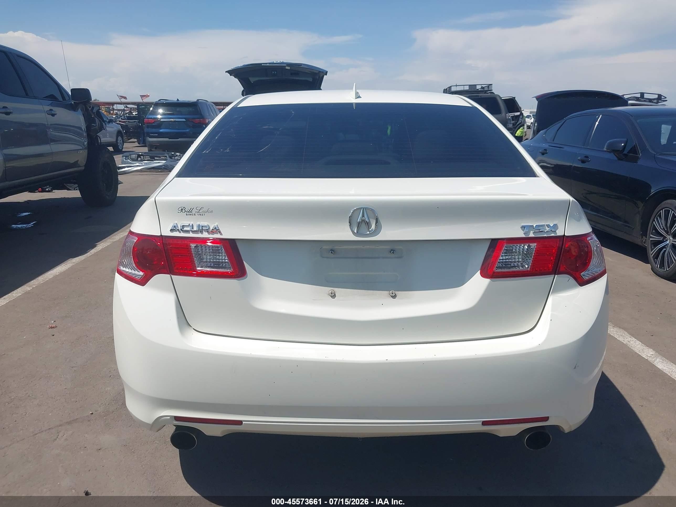 2009 Acura Tsx   White vin: JH4CU26679C028557