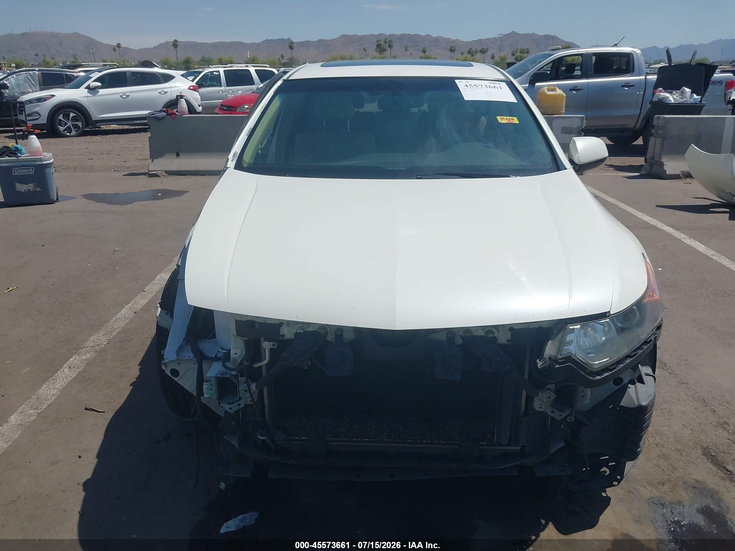 2009 Acura Tsx   White vin: JH4CU26679C028557