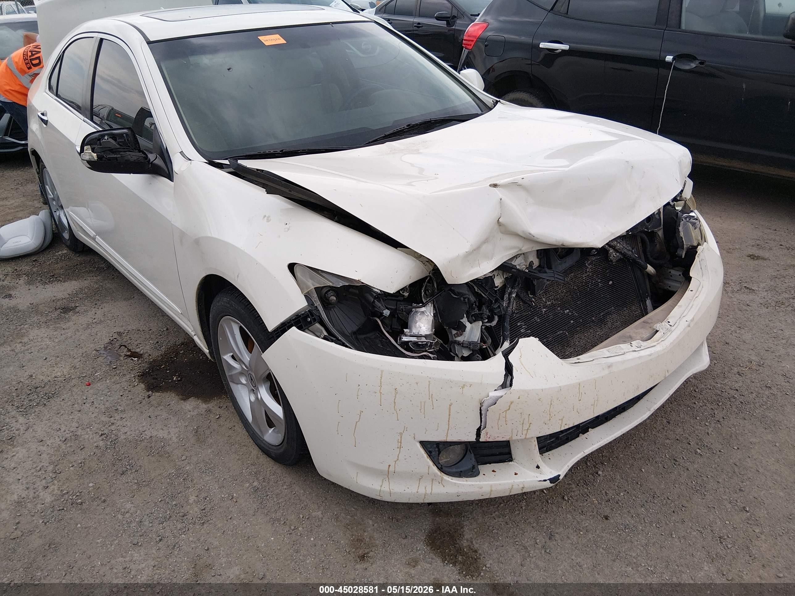 2009 Acura Tsx   White vin: JH4CU26689C010486