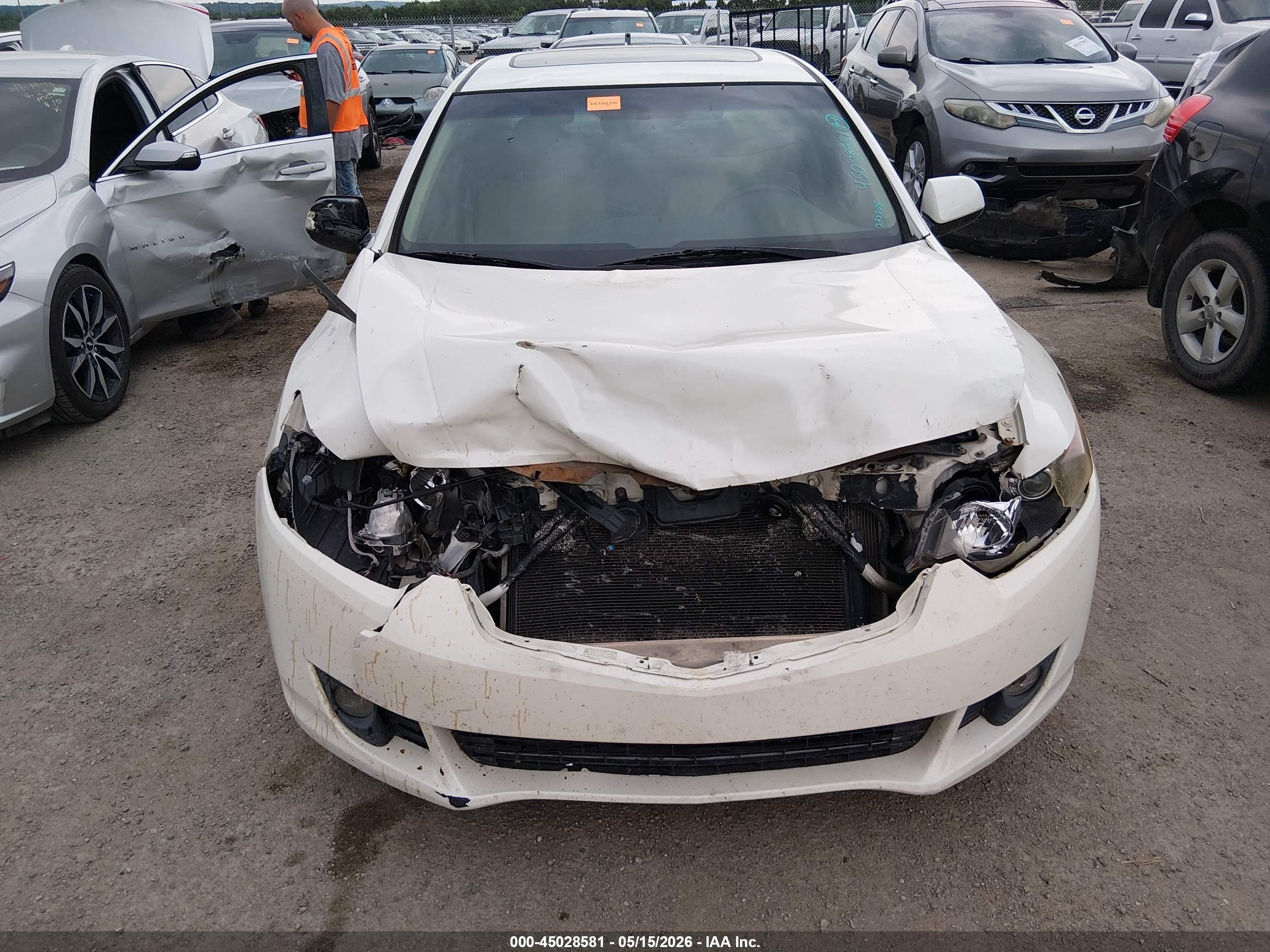 2009 Acura Tsx   White vin: JH4CU26689C010486
