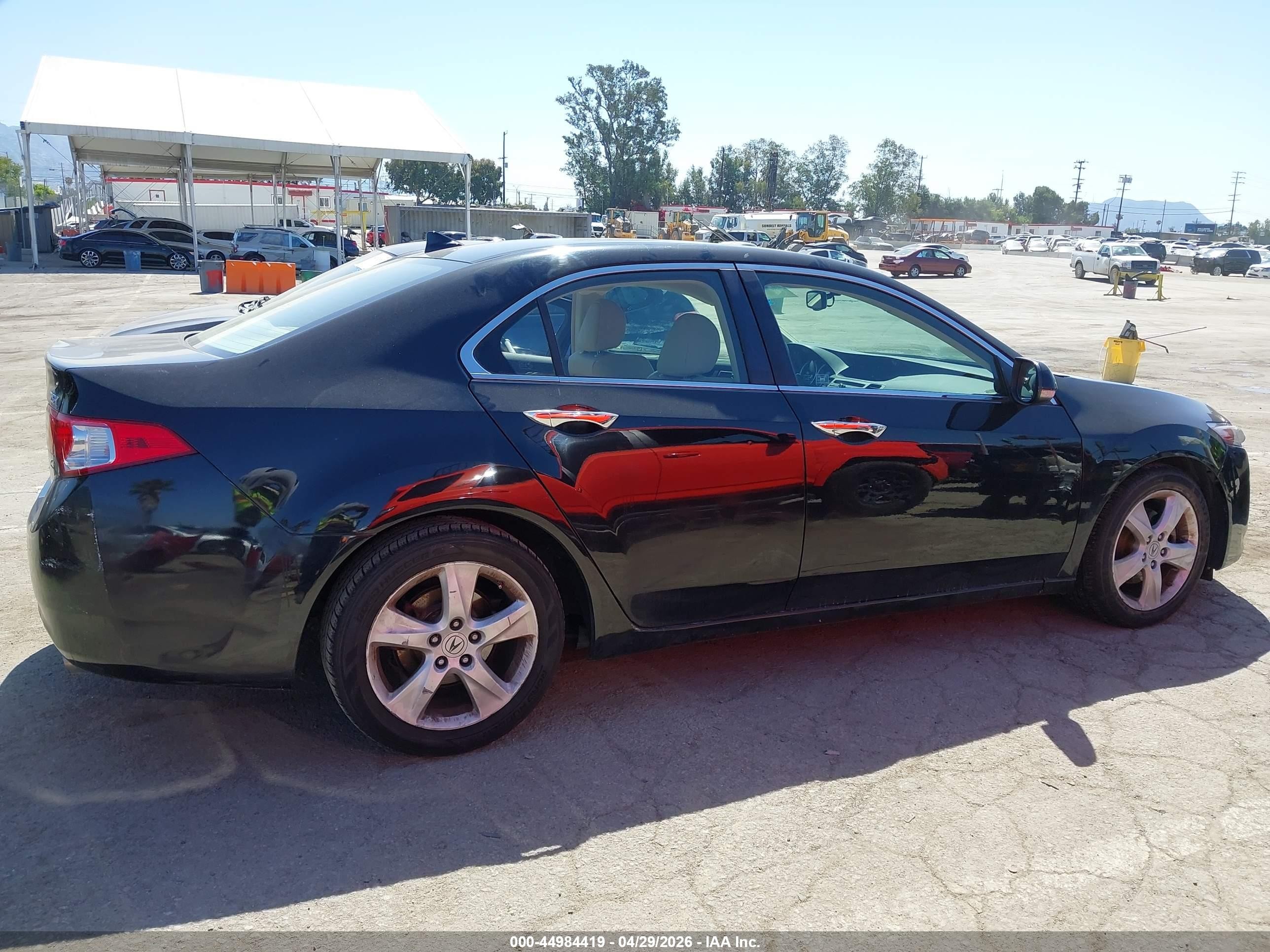 2009 Acura Tsx   Black vin: JH4CU26689C021245