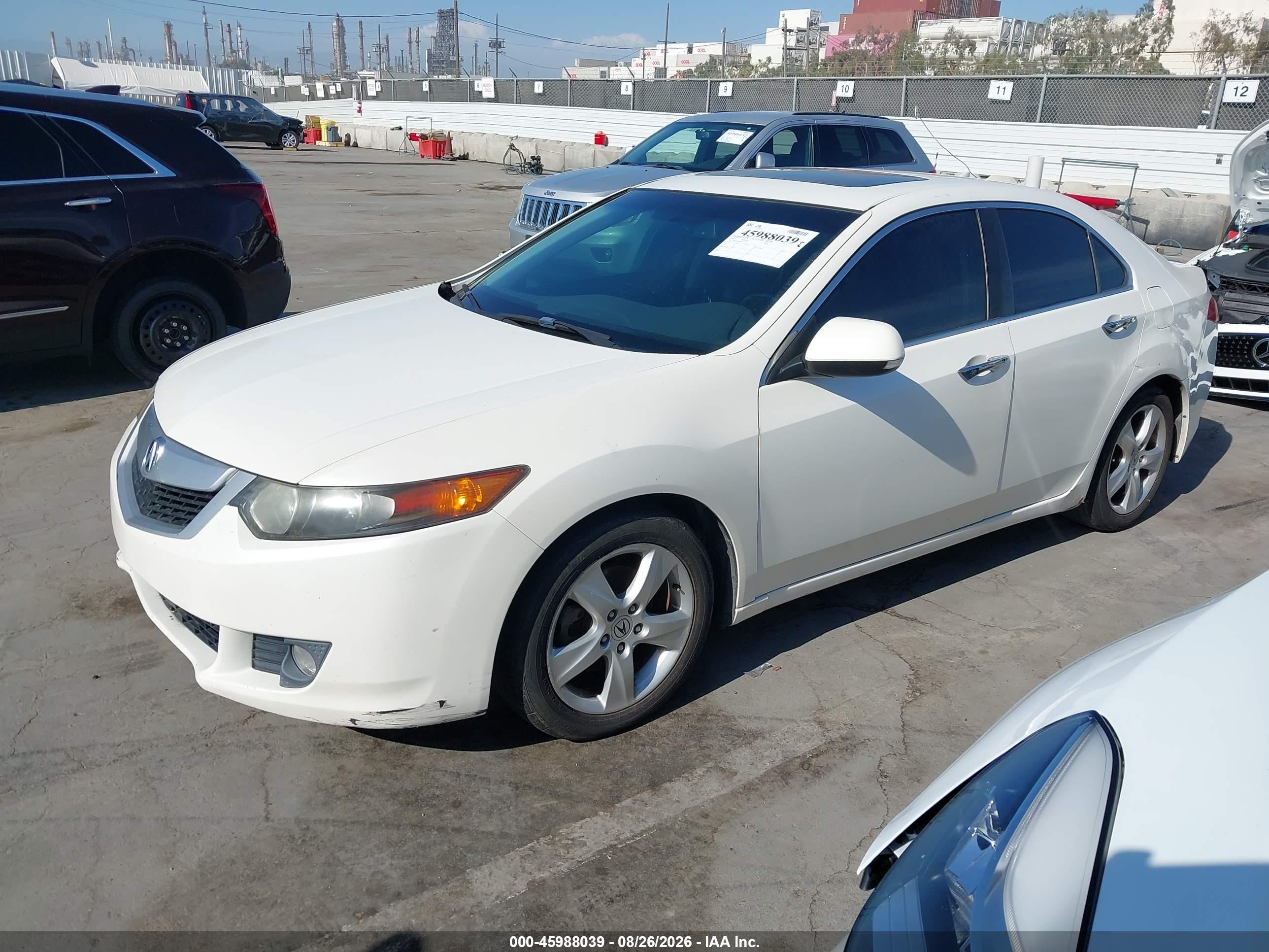 2009 Acura Tsx   White vin: JH4CU26689C027157