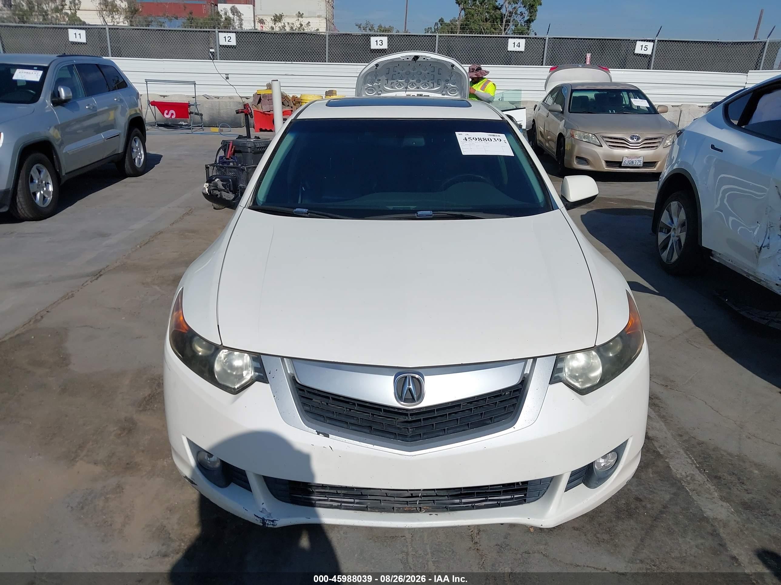 2009 Acura Tsx   White vin: JH4CU26689C027157