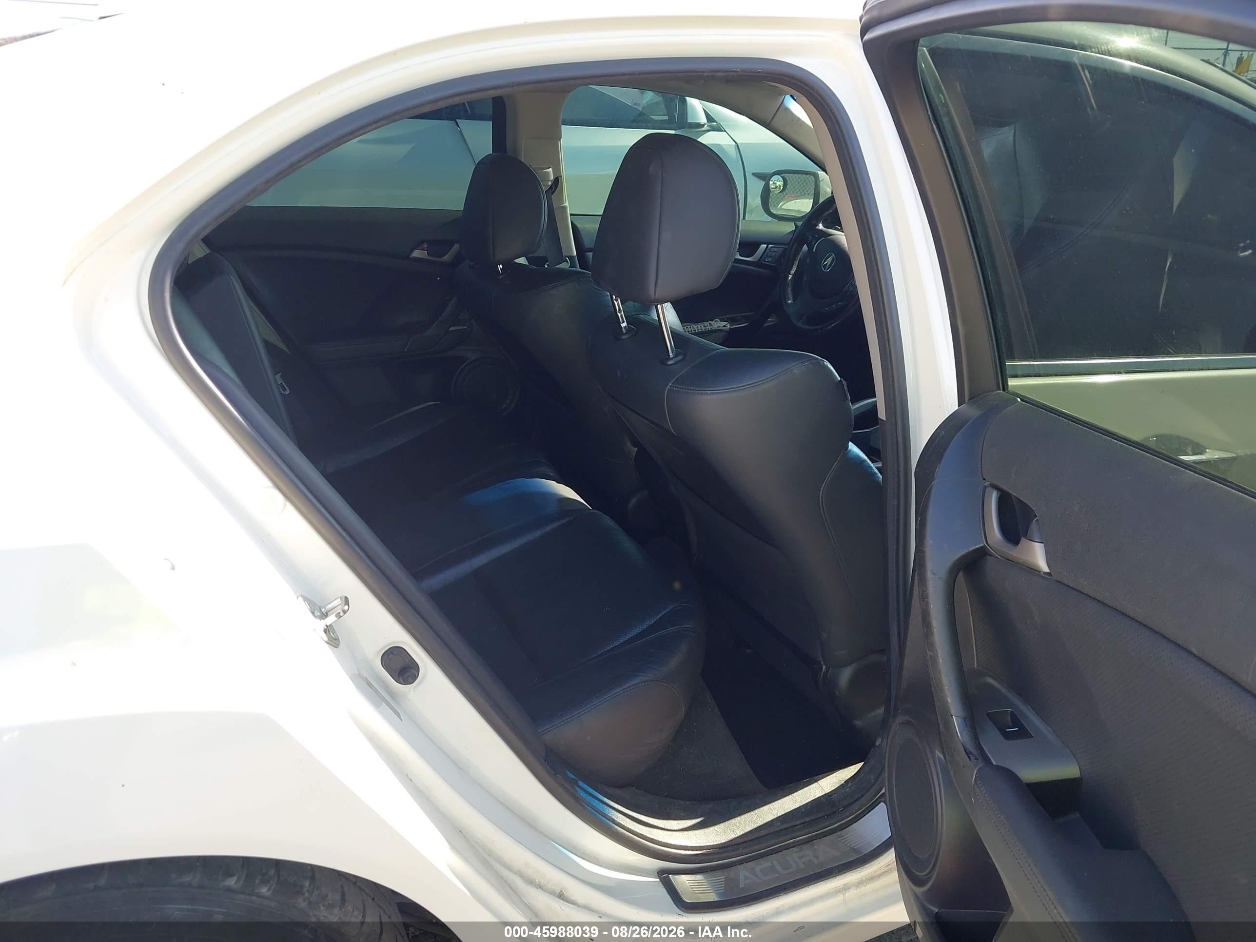 2009 Acura Tsx   White vin: JH4CU26689C027157