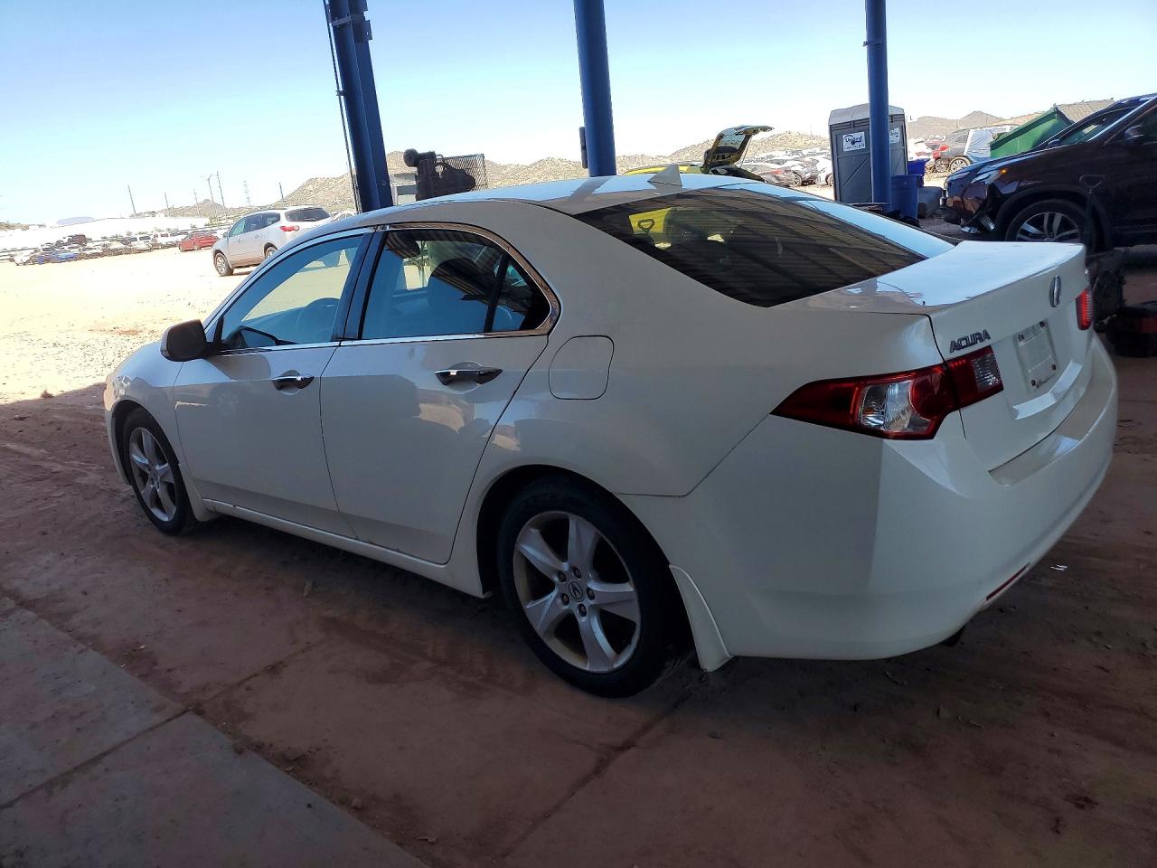 2009 Acura Tsx White vin: JH4CU26689C032620