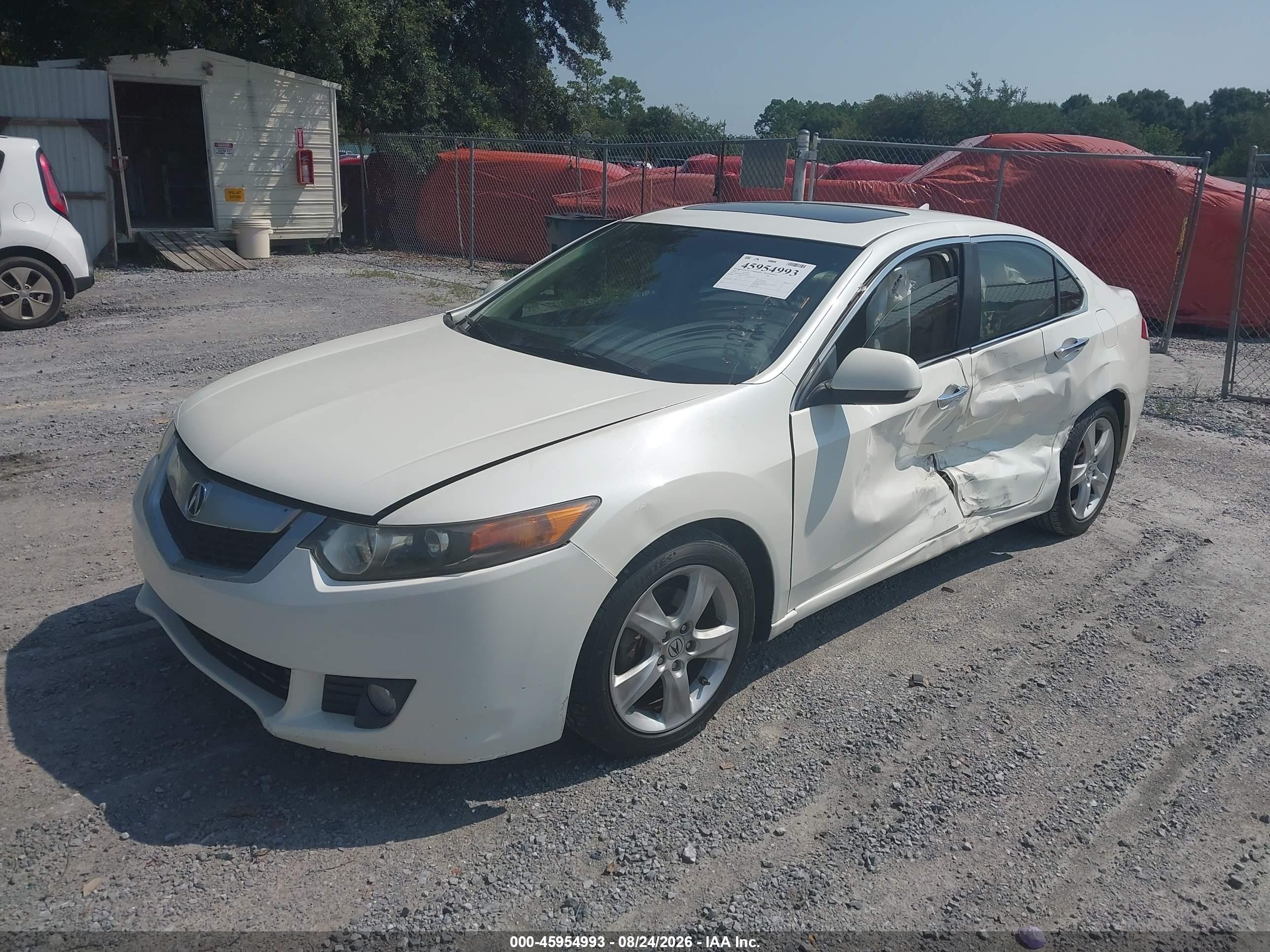 2009 Acura Tsx   White vin: JH4CU266X9C023062