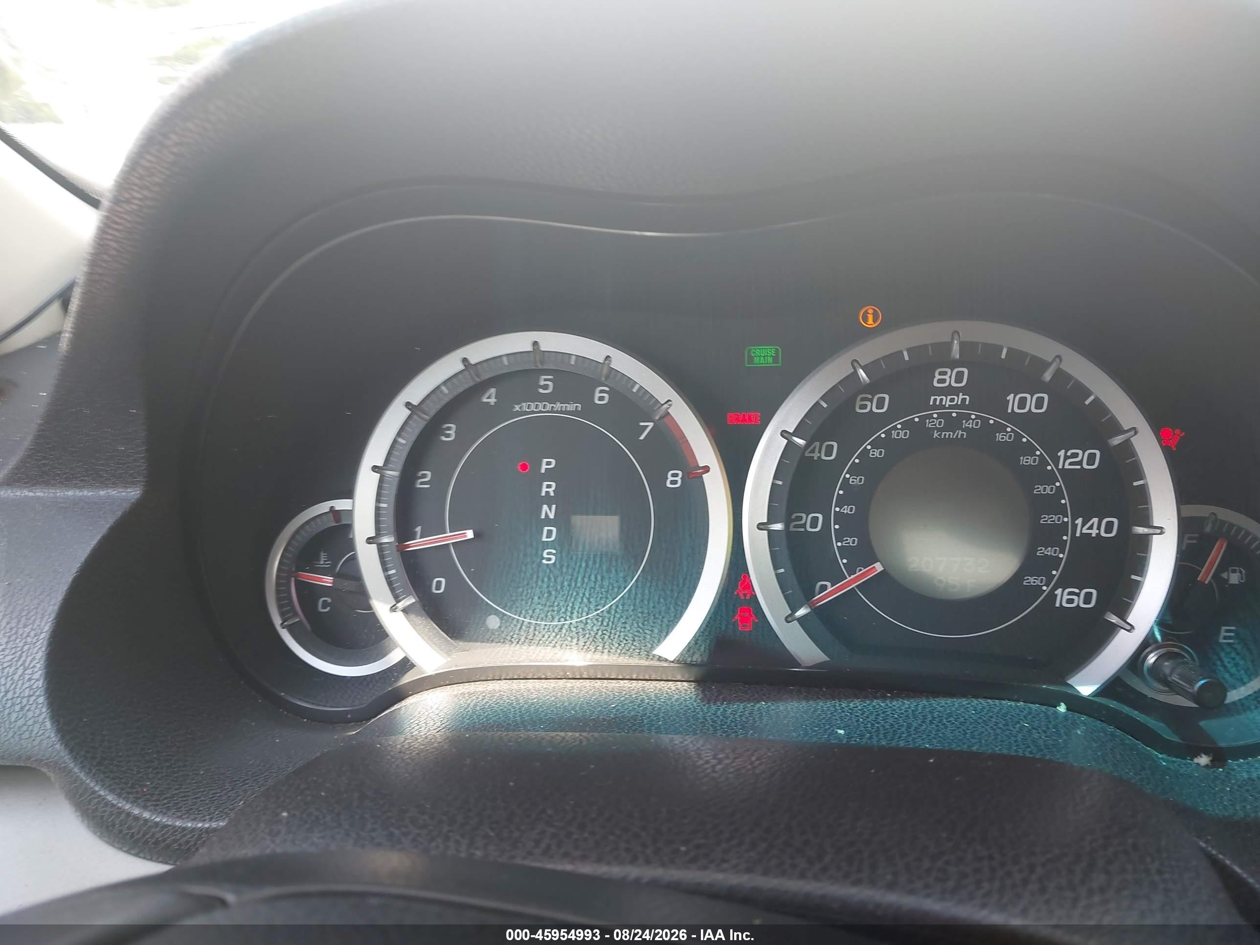 2009 Acura Tsx   White vin: JH4CU266X9C023062