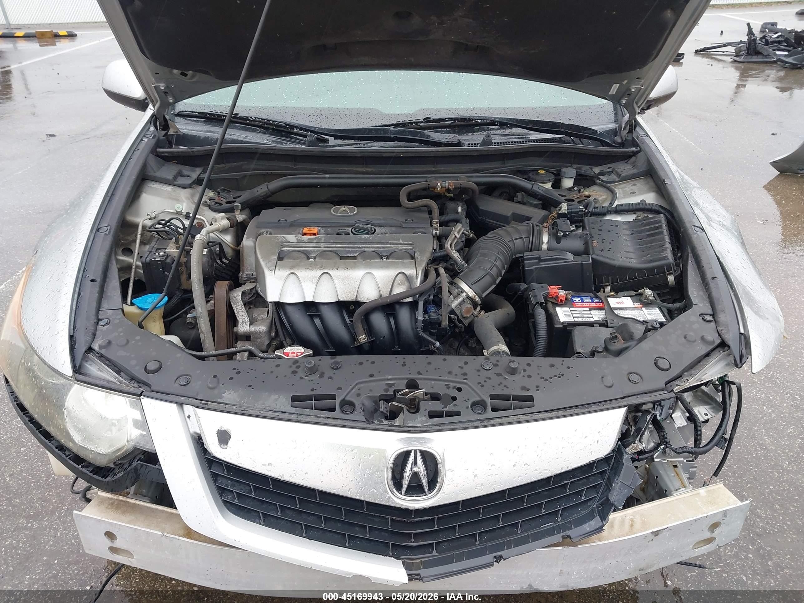 2010 Acura Tsx 2.4 Серебряный vin: JH4CU2E61AC018631