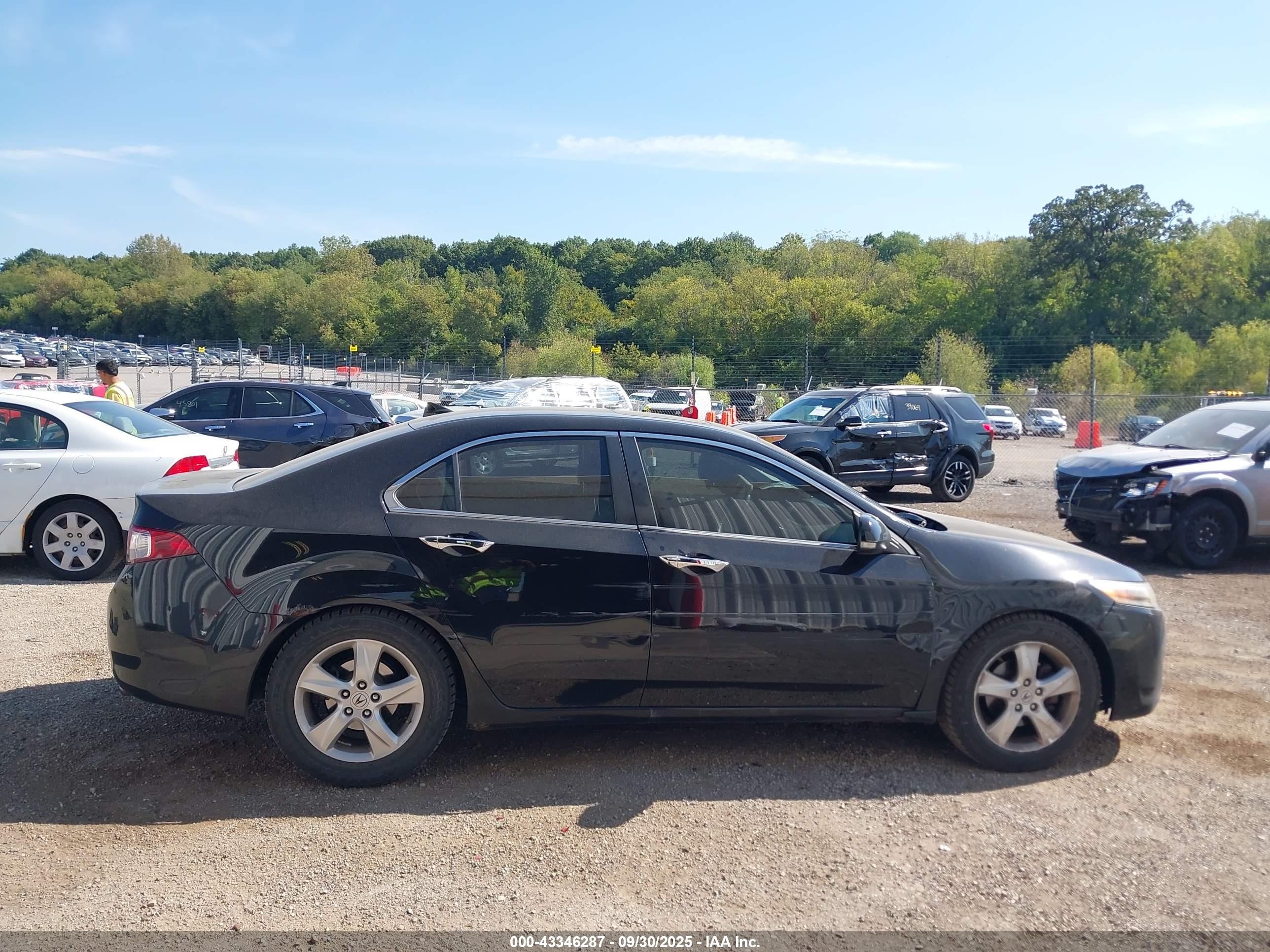 2010 Acura Tsx 2.4 Black vin: JH4CU2E61AC018970