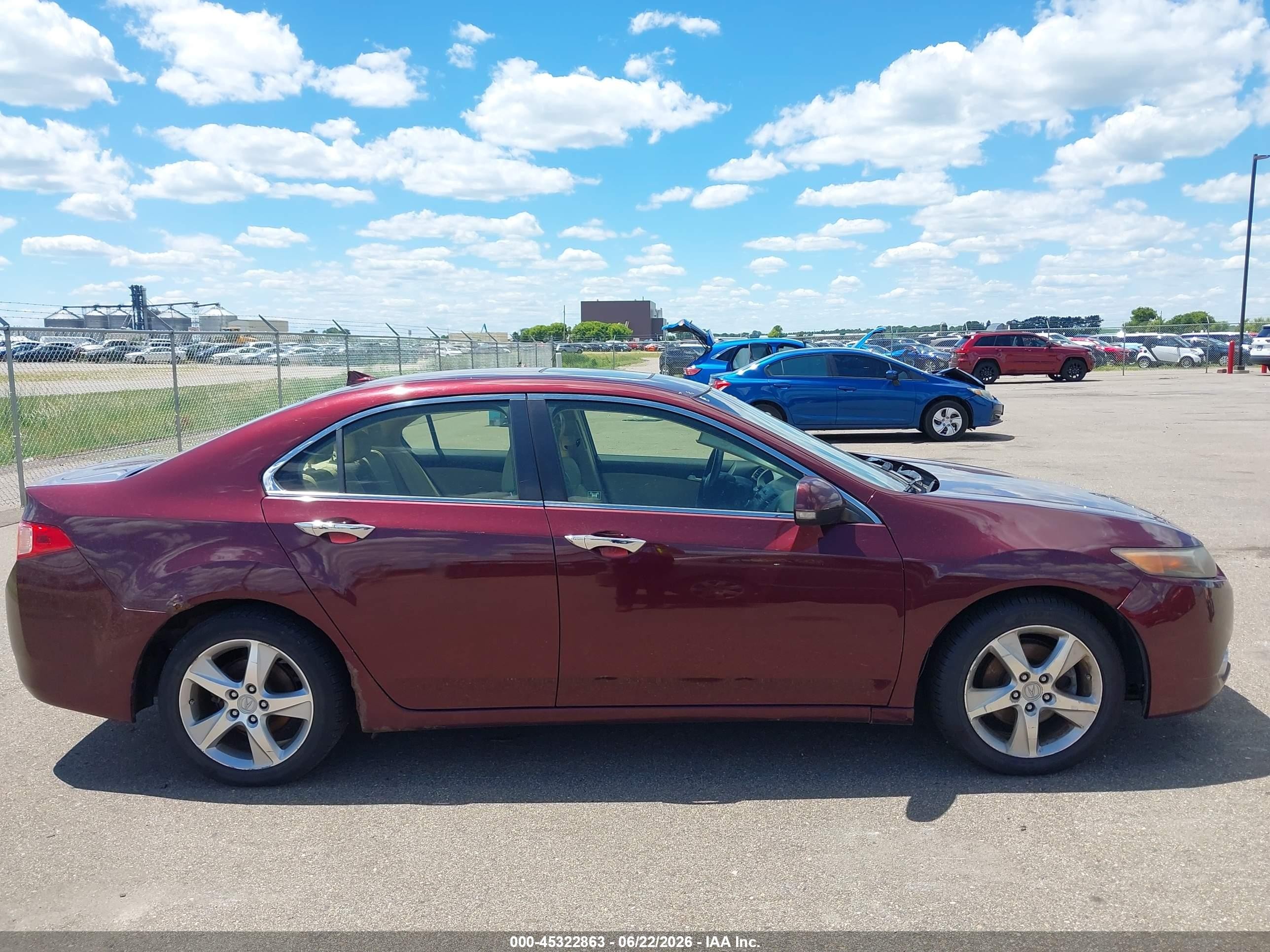 2012 Acura Tsx 2.4 Red vin: JH4CU2F40CC020113