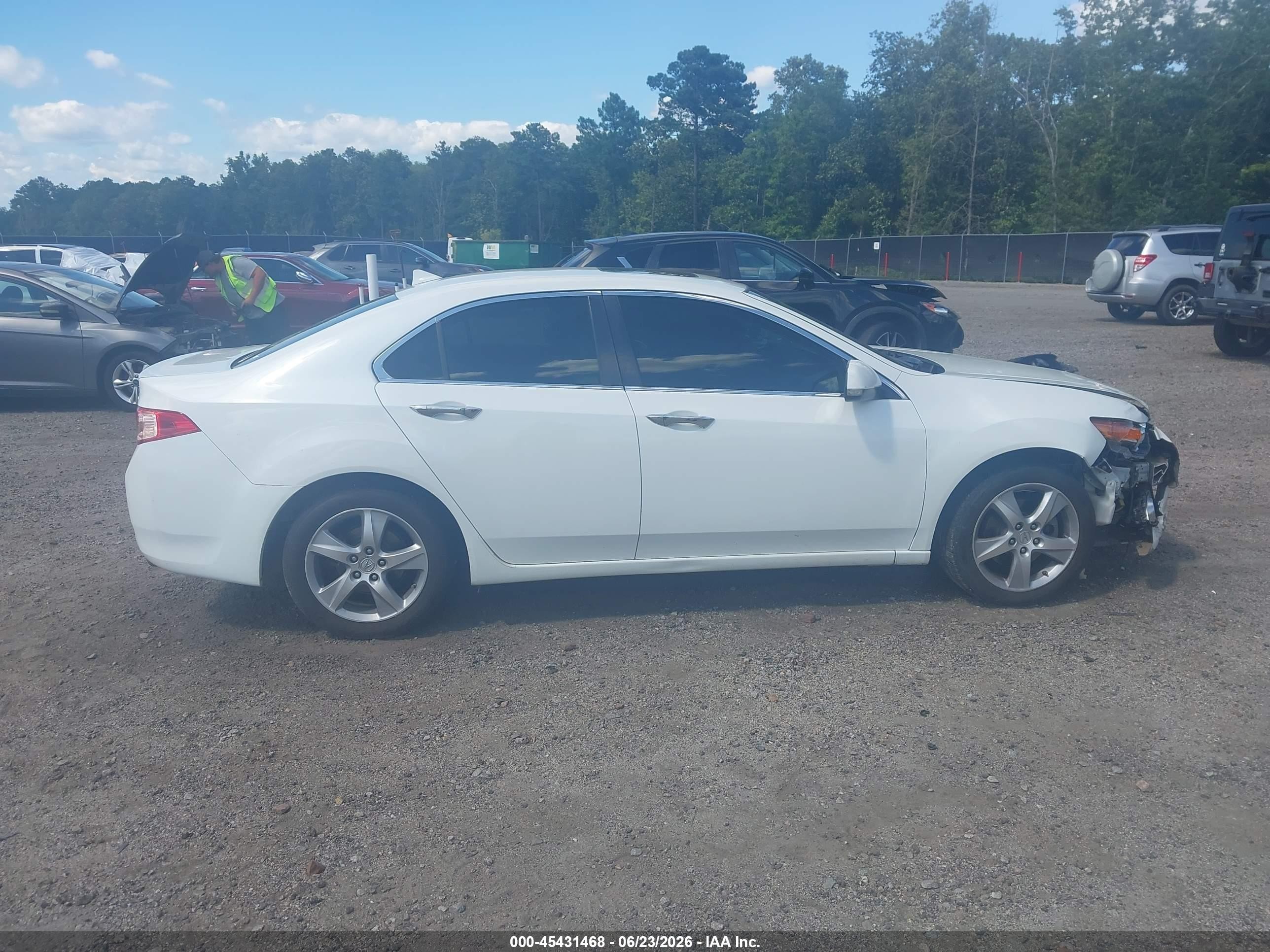 2012 Acura Tsx 2.4 Белый vin: JH4CU2F41CC022744