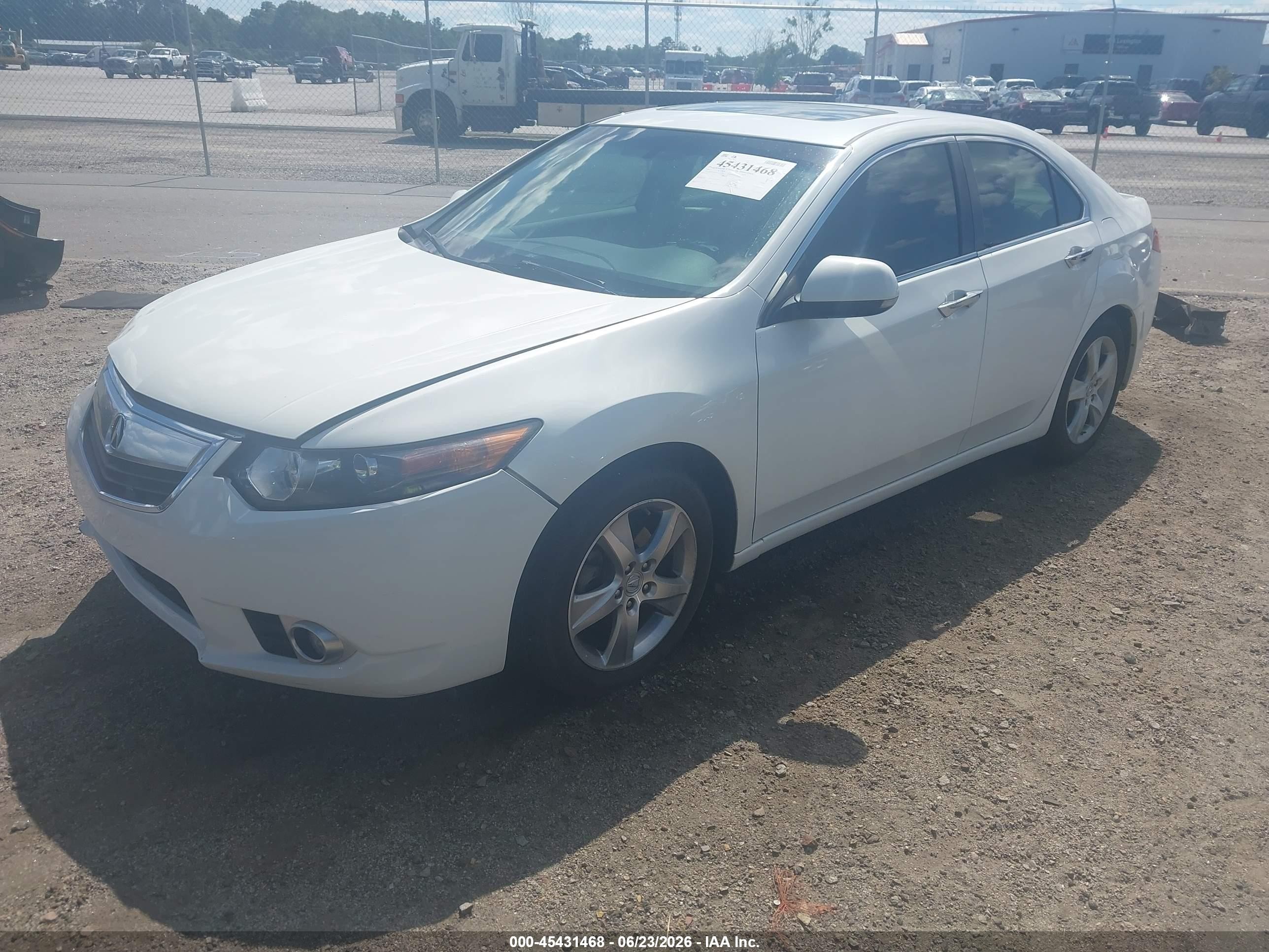 2012 Acura Tsx 2.4 Белый vin: JH4CU2F41CC022744