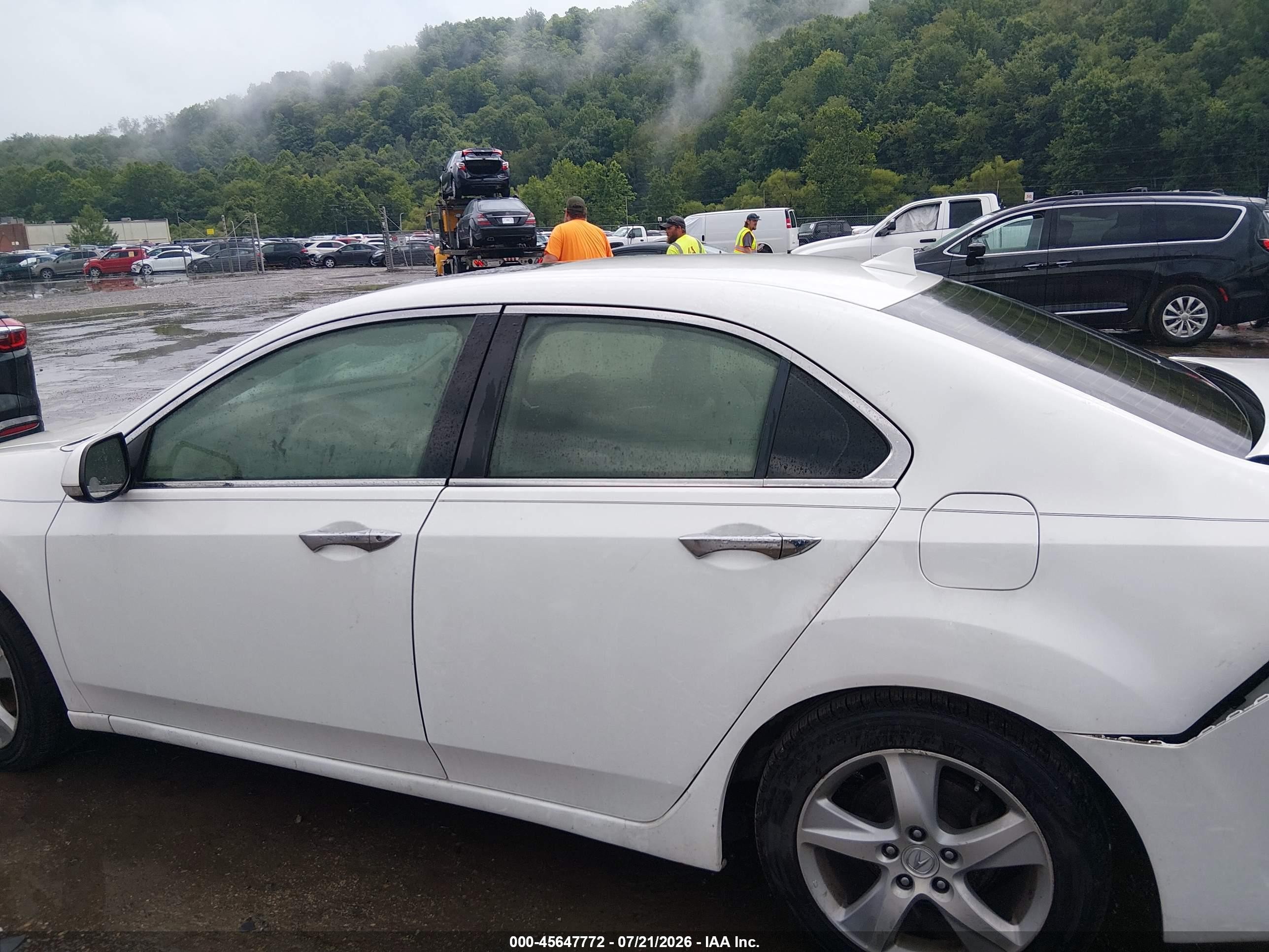 2012 Acura Tsx 2.4 White vin: JH4CU2F41CC023134