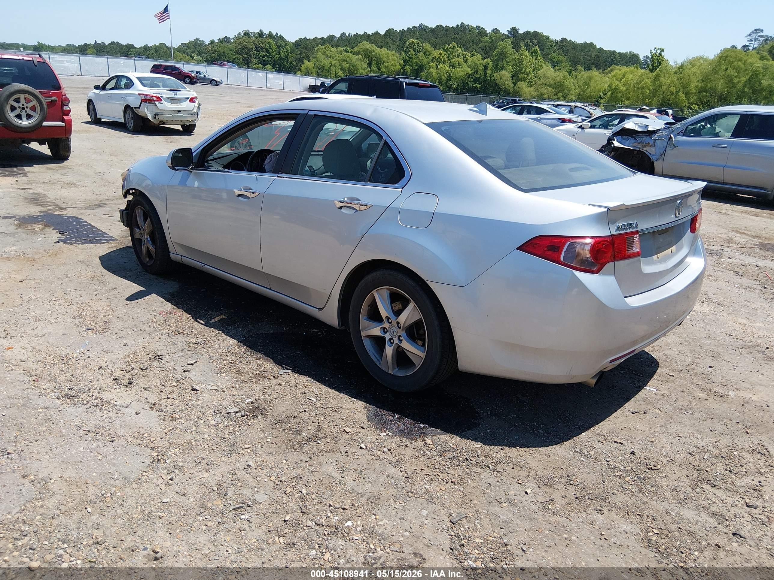 2012 Acura Tsx 2.4 Белый vin: JH4CU2F42CC004611