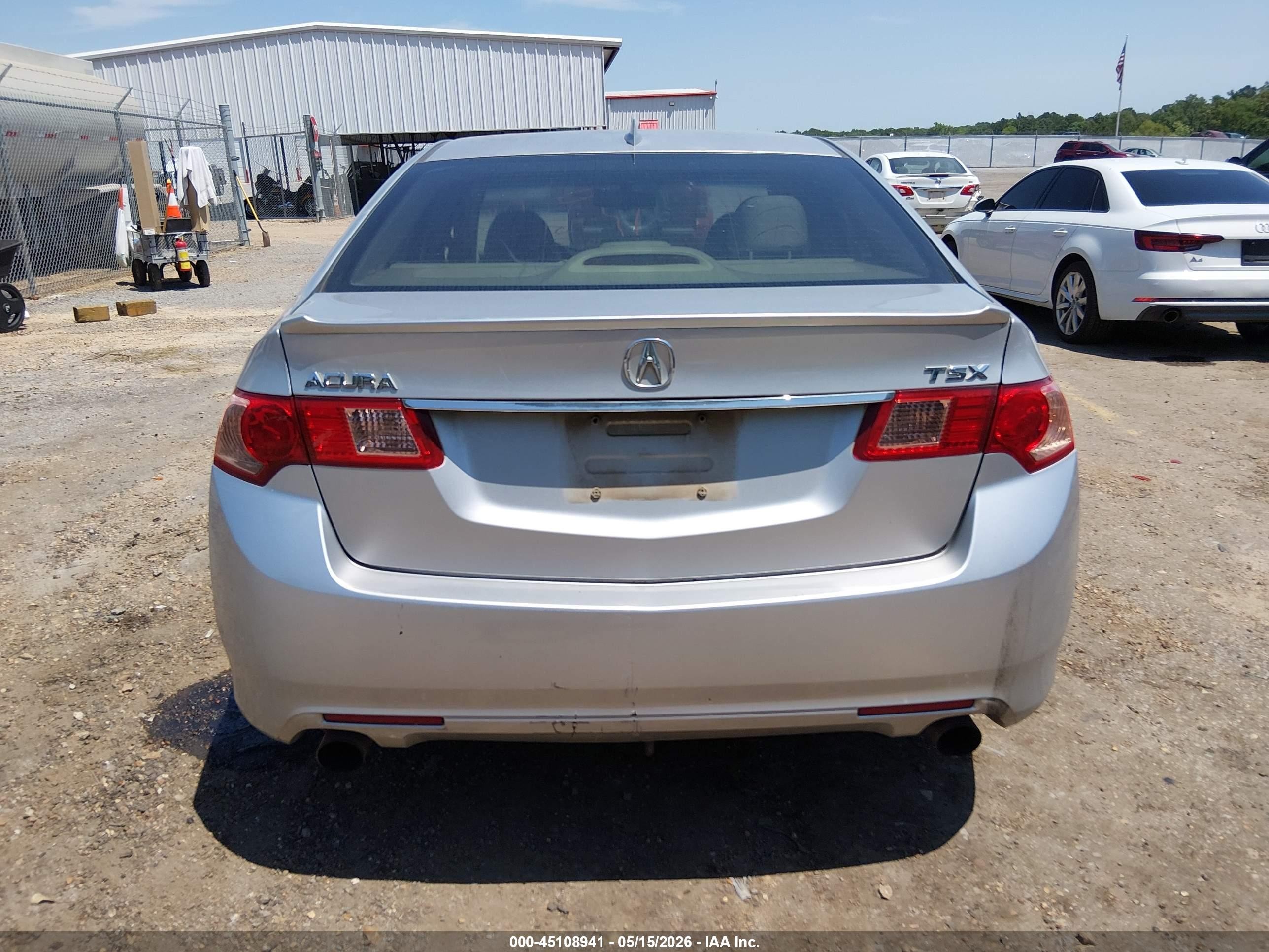 2012 Acura Tsx 2.4 Белый vin: JH4CU2F42CC004611