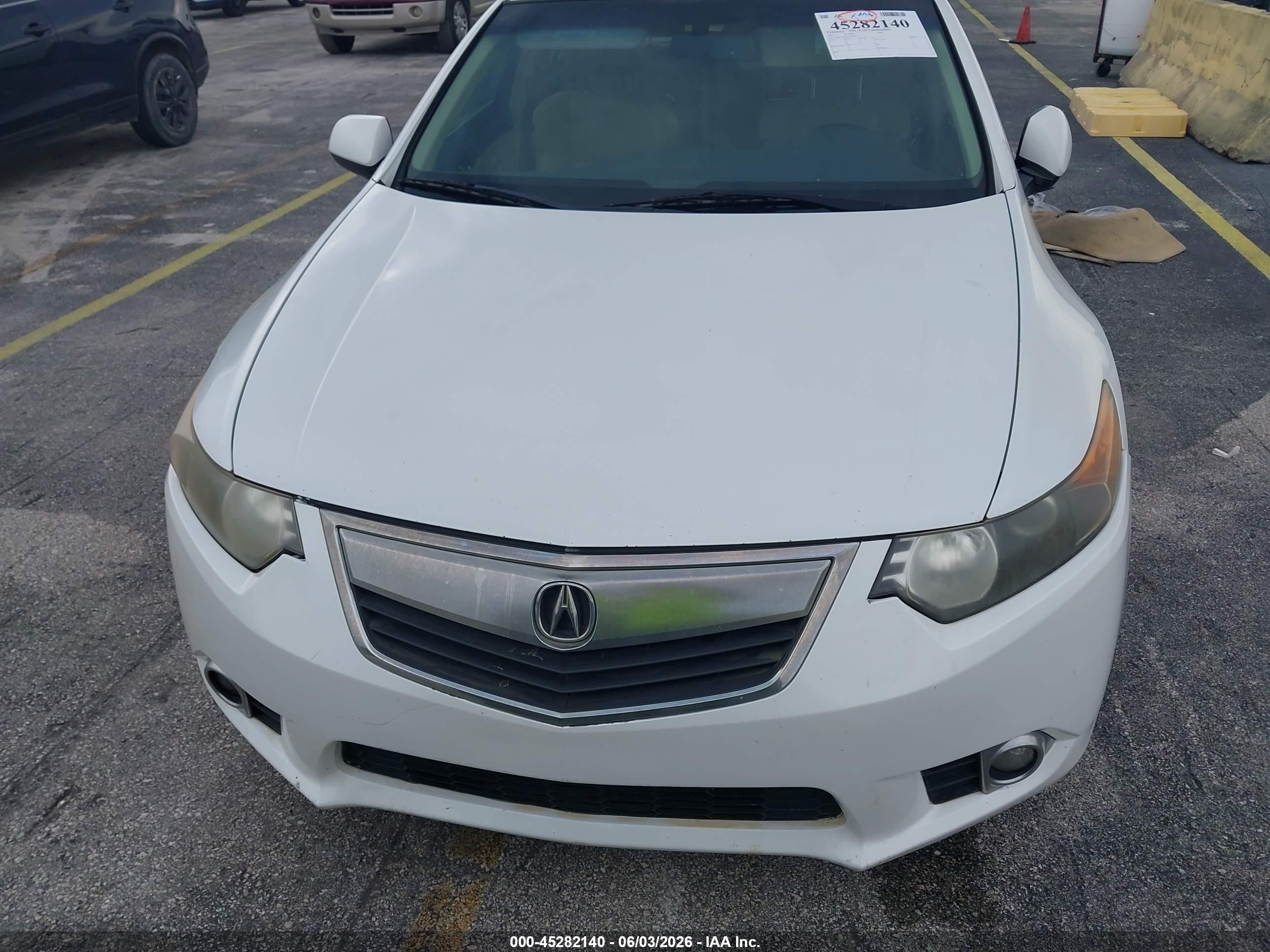 2013 Acura Tsx 2.4 White vin: JH4CU2F42DC001029