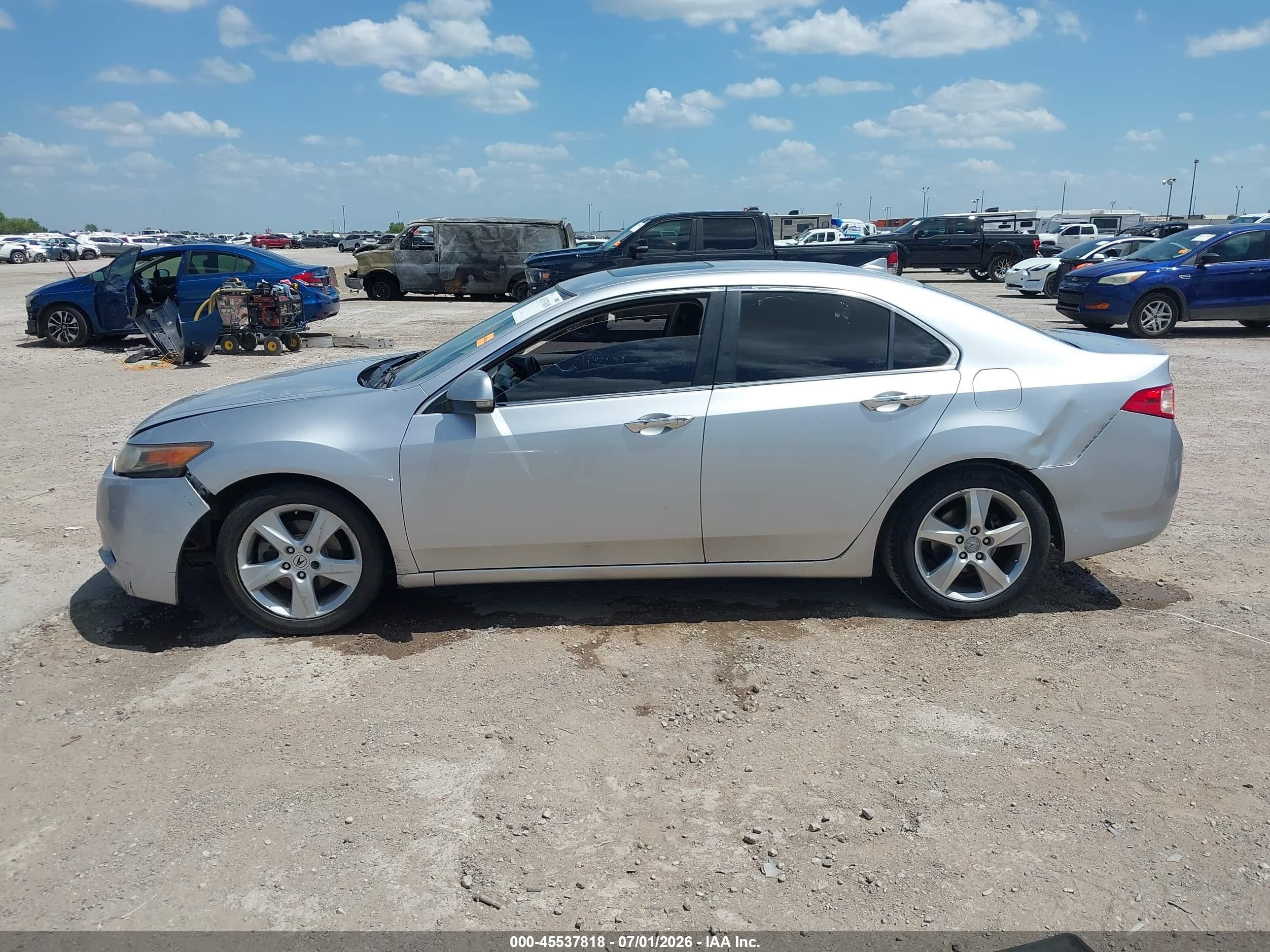 2013 Acura Tsx 2.4 Silver vin: JH4CU2F42DC011320
