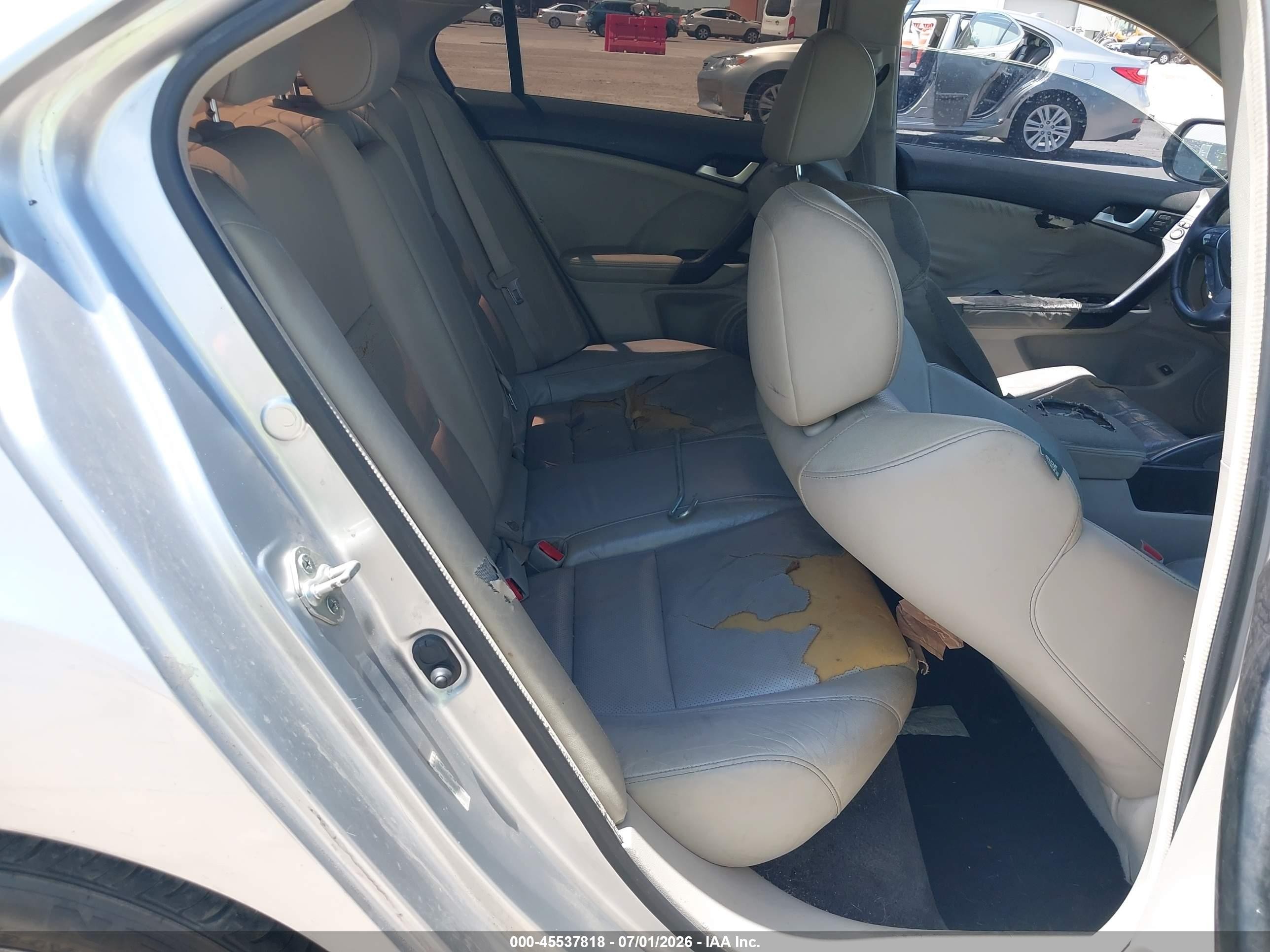 2013 Acura Tsx 2.4 Silver vin: JH4CU2F42DC011320