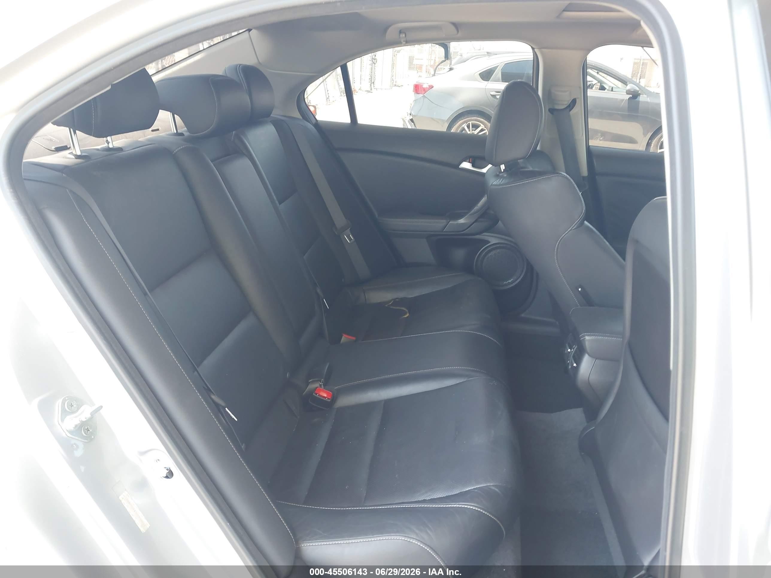 2012 Acura Tsx 2.4 Silver vin: JH4CU2F43CC030523