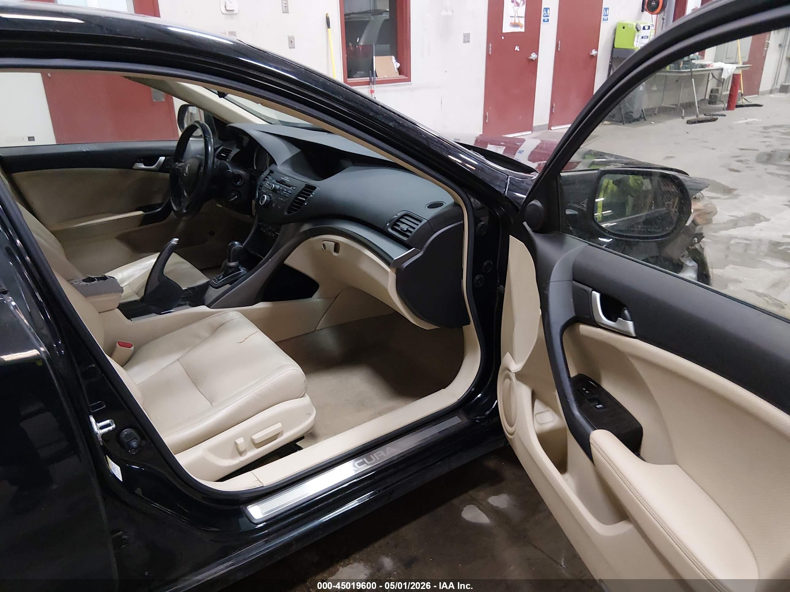 2014 Acura Tsx 2.4 Black vin: JH4CU2F43EC003096