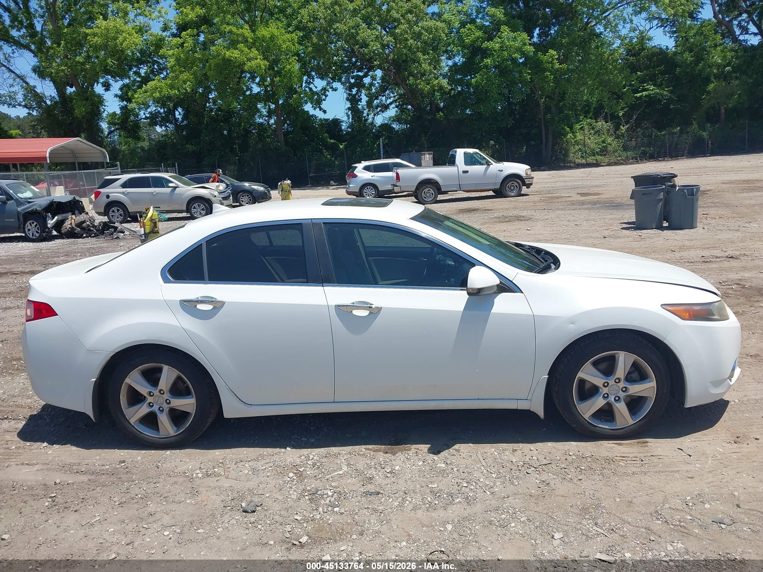 2012 Acura Tsx 2.4 Белый vin: JH4CU2F44CC003413