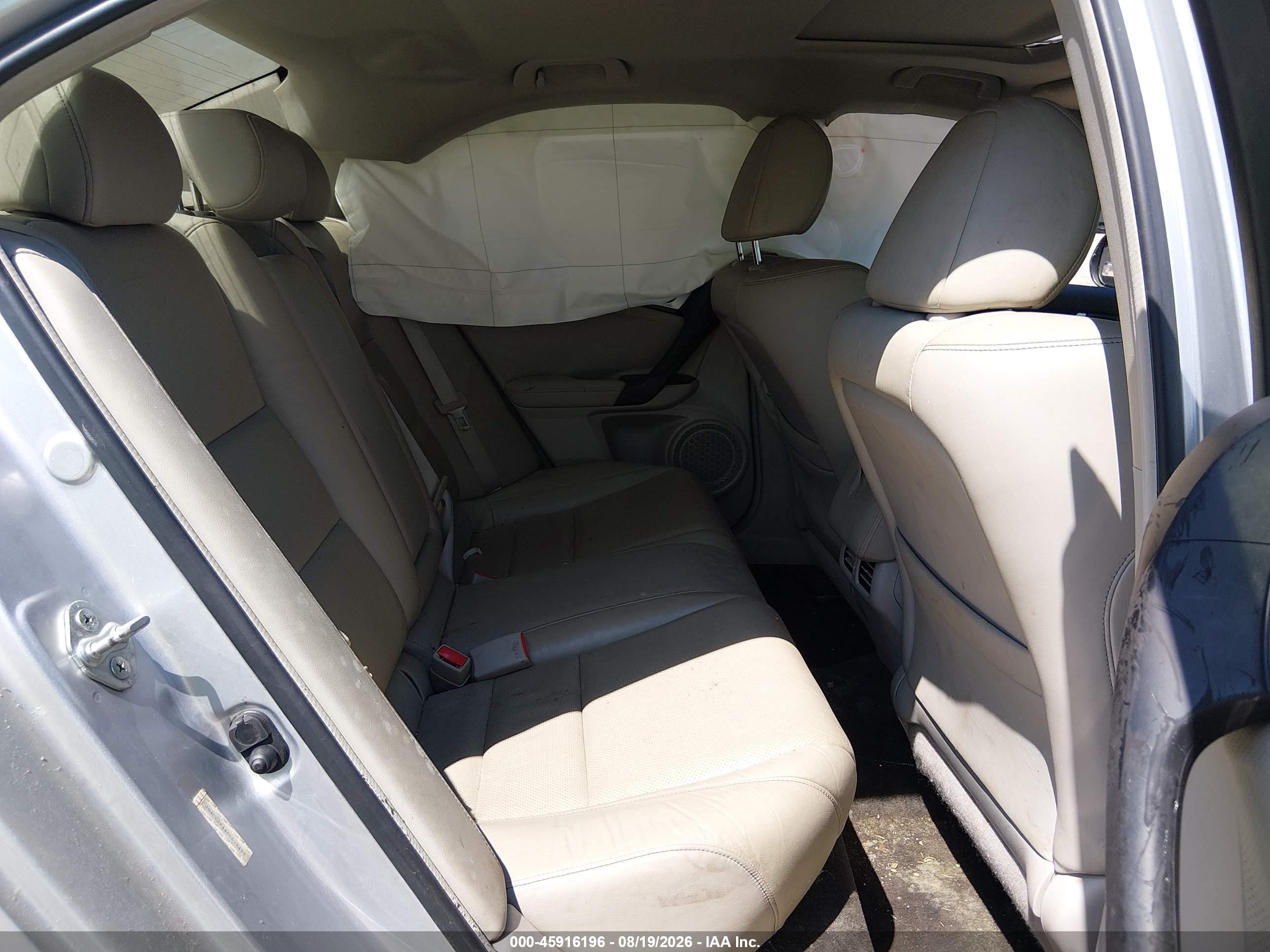 2012 Acura Tsx 2.4 Silver vin: JH4CU2F44CC028490
