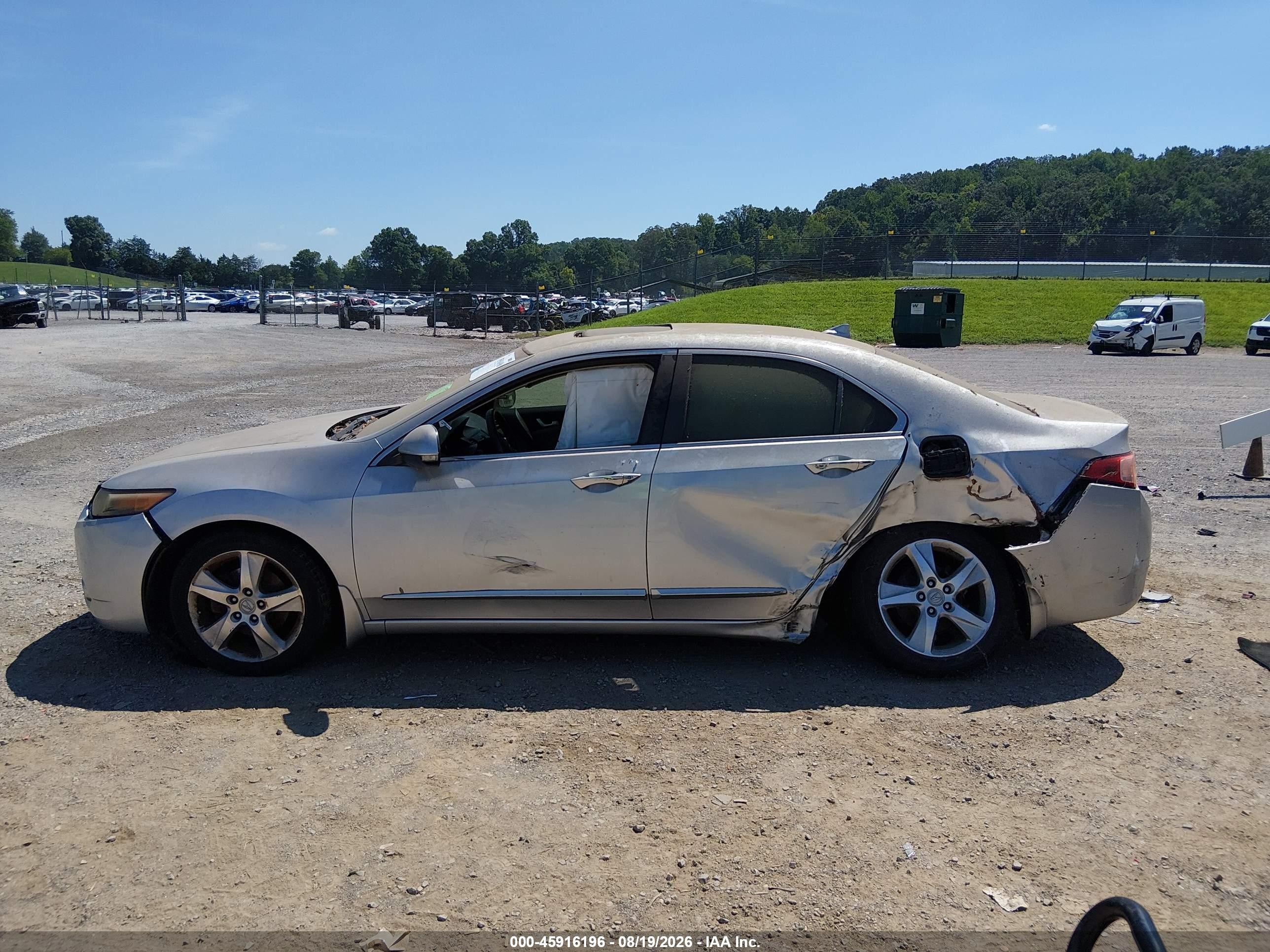 2012 Acura Tsx 2.4 Silver vin: JH4CU2F44CC028490