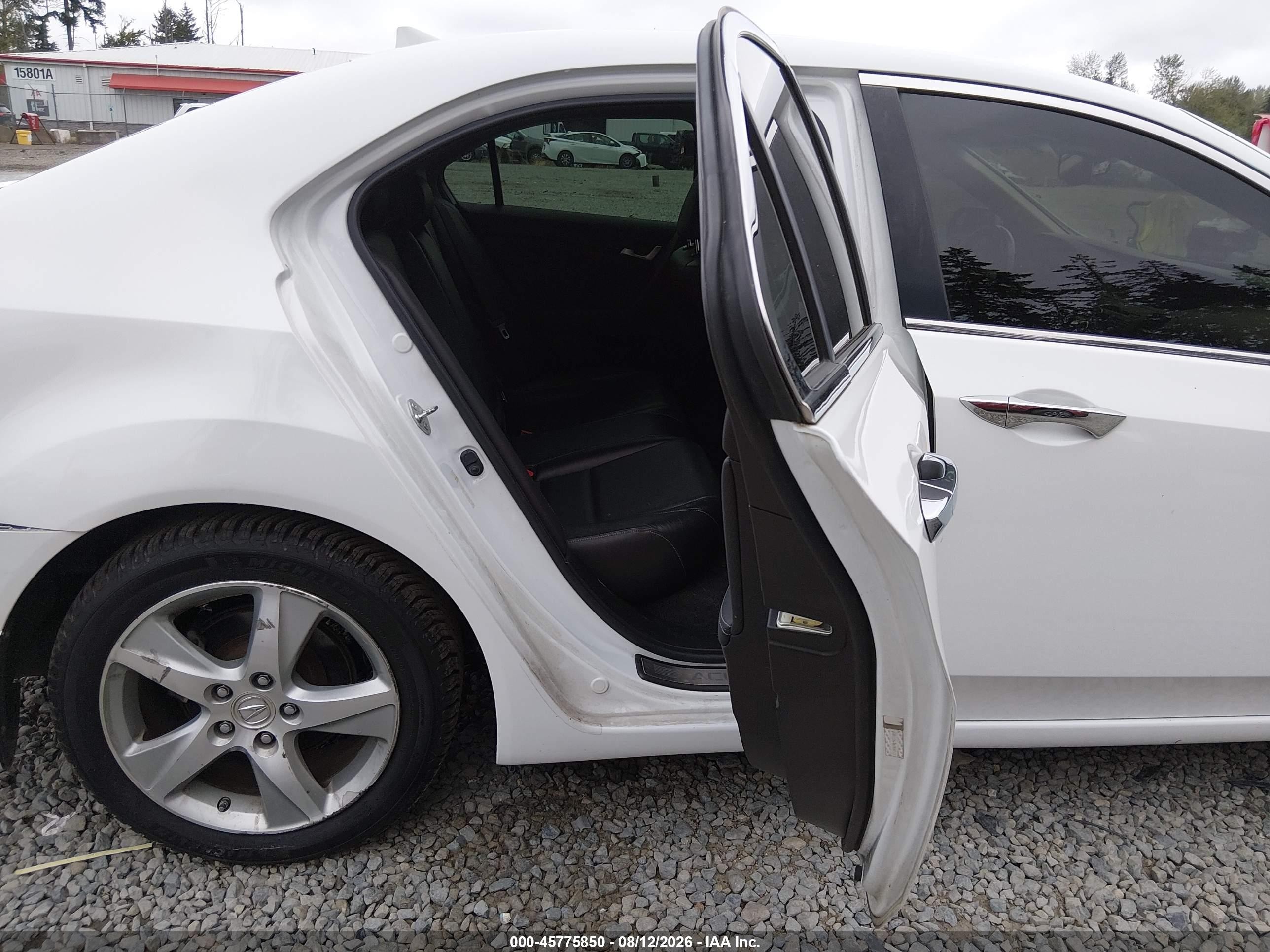 2013 Acura Tsx 2.4 White vin: JH4CU2F44DC009732