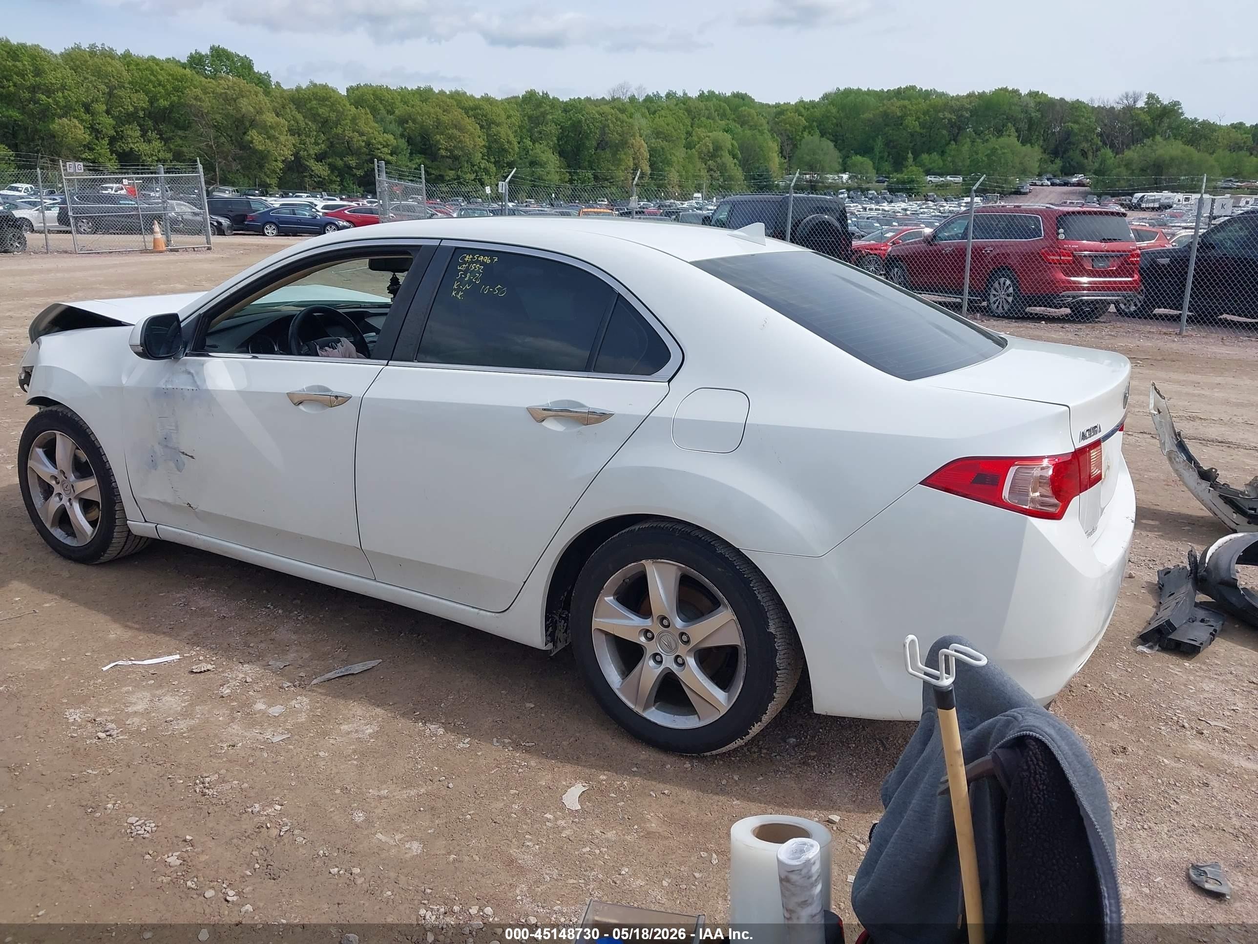 2014 Acura Tsx 2.4 White vin: JH4CU2F44EC001552