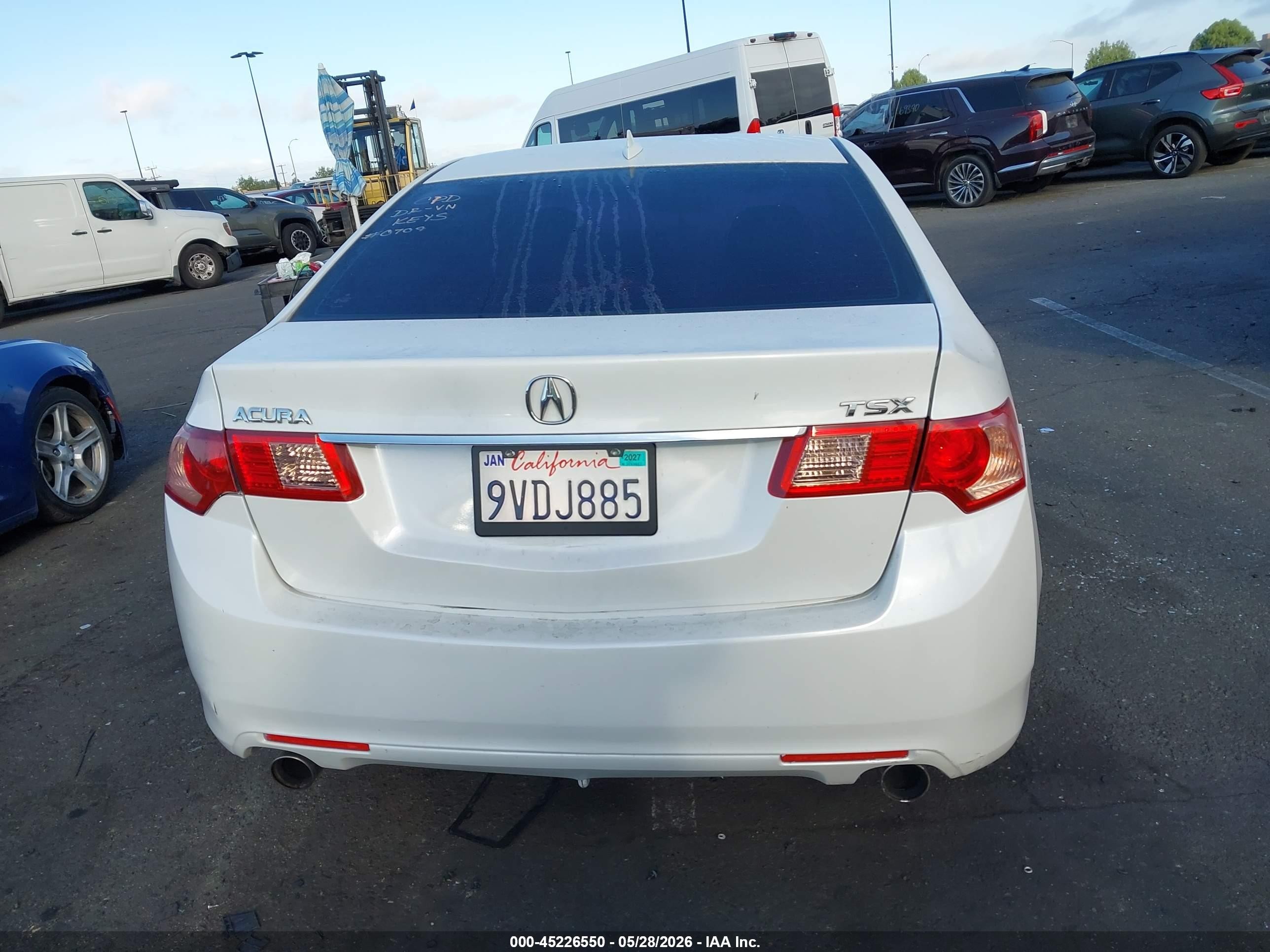 2012 Acura Tsx 2.4 Белый vin: JH4CU2F45CC010709
