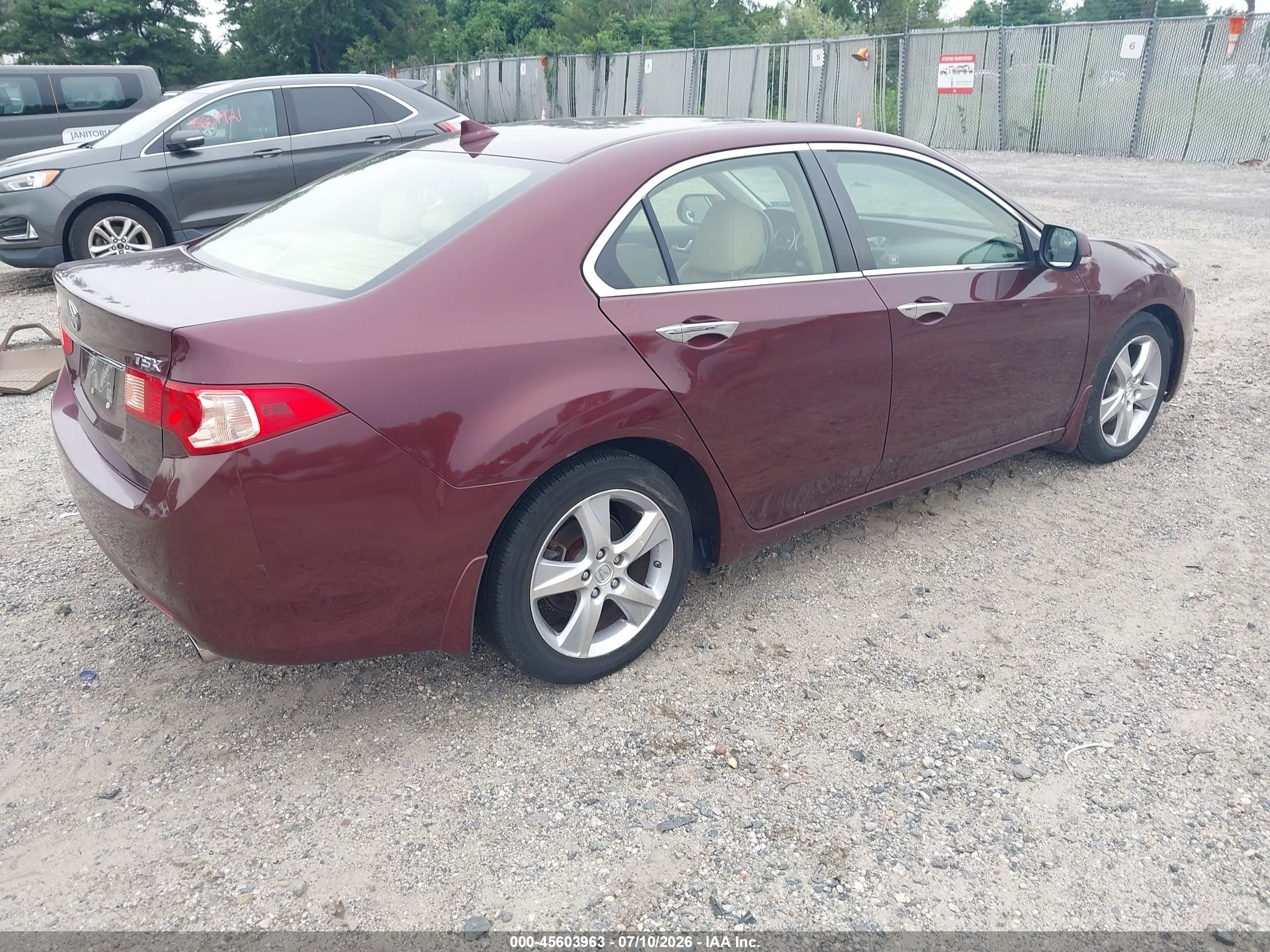 2012 Acura Tsx 2.4 Burgundy vin: JH4CU2F45CC014727