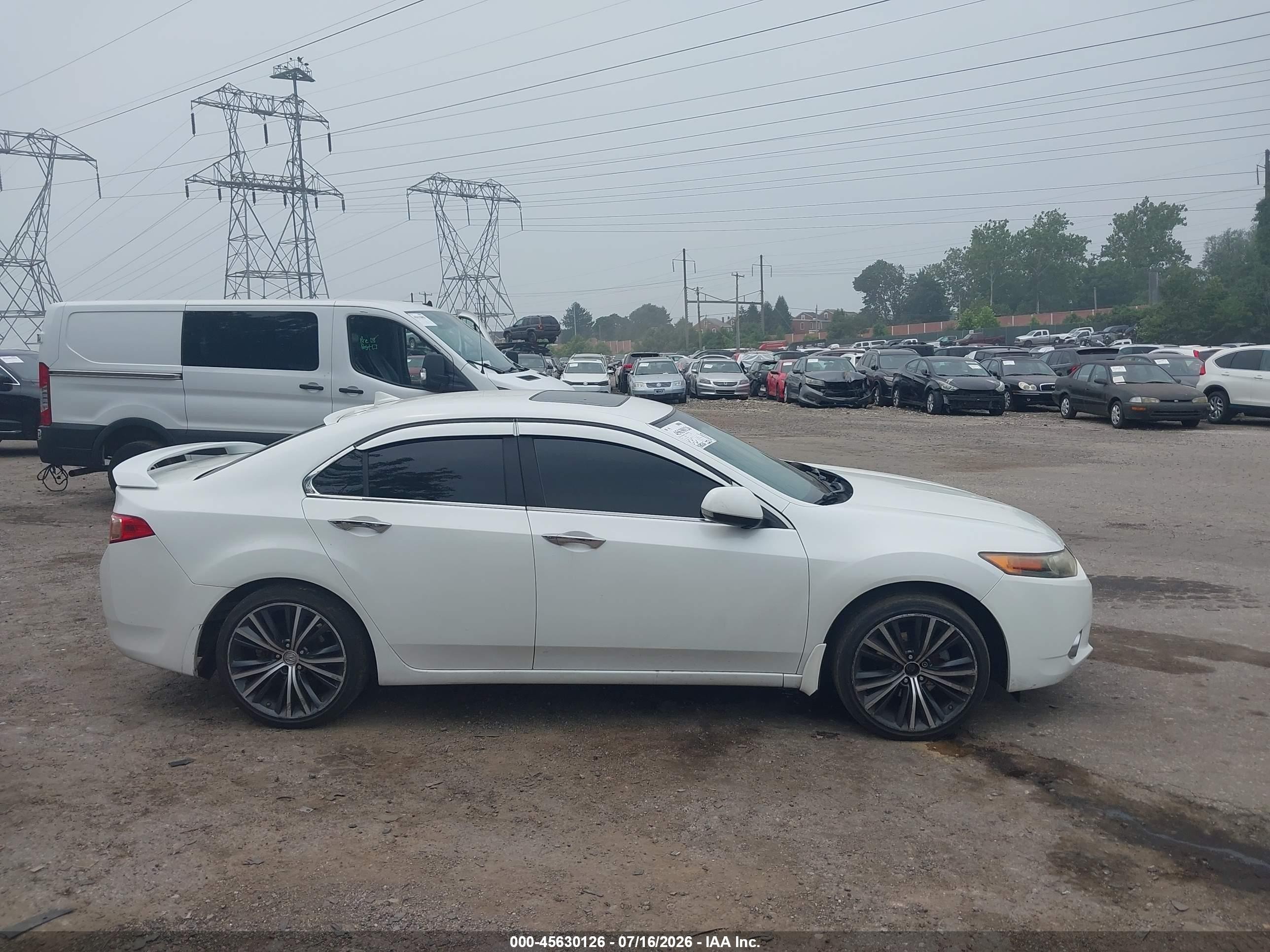 2012 Acura Tsx 2.4 White vin: JH4CU2F45CC022777