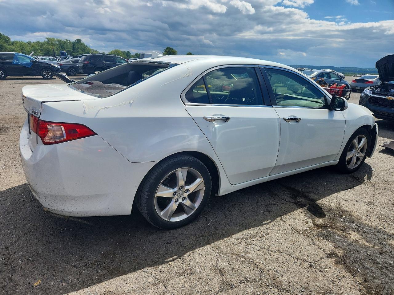 2013 Acura Tsx White vin: JH4CU2F46DC003592