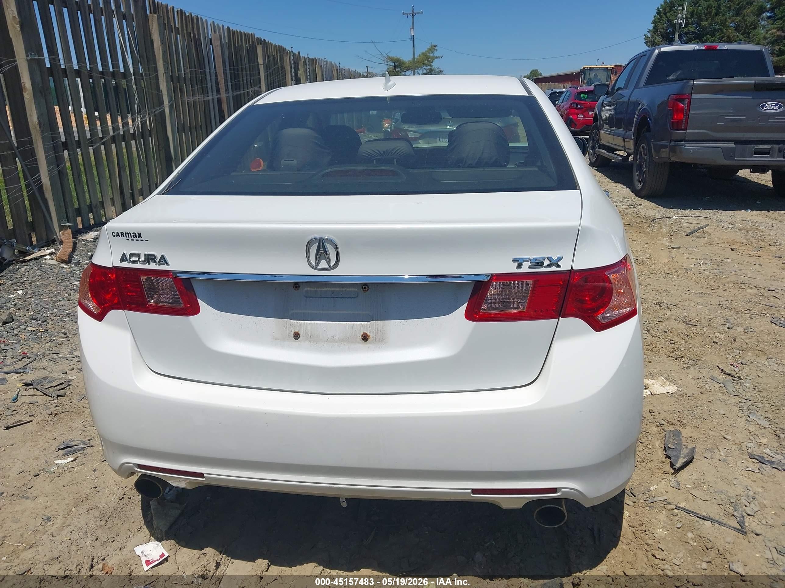 2013 Acura Tsx 2.4 White vin: JH4CU2F47DC011474