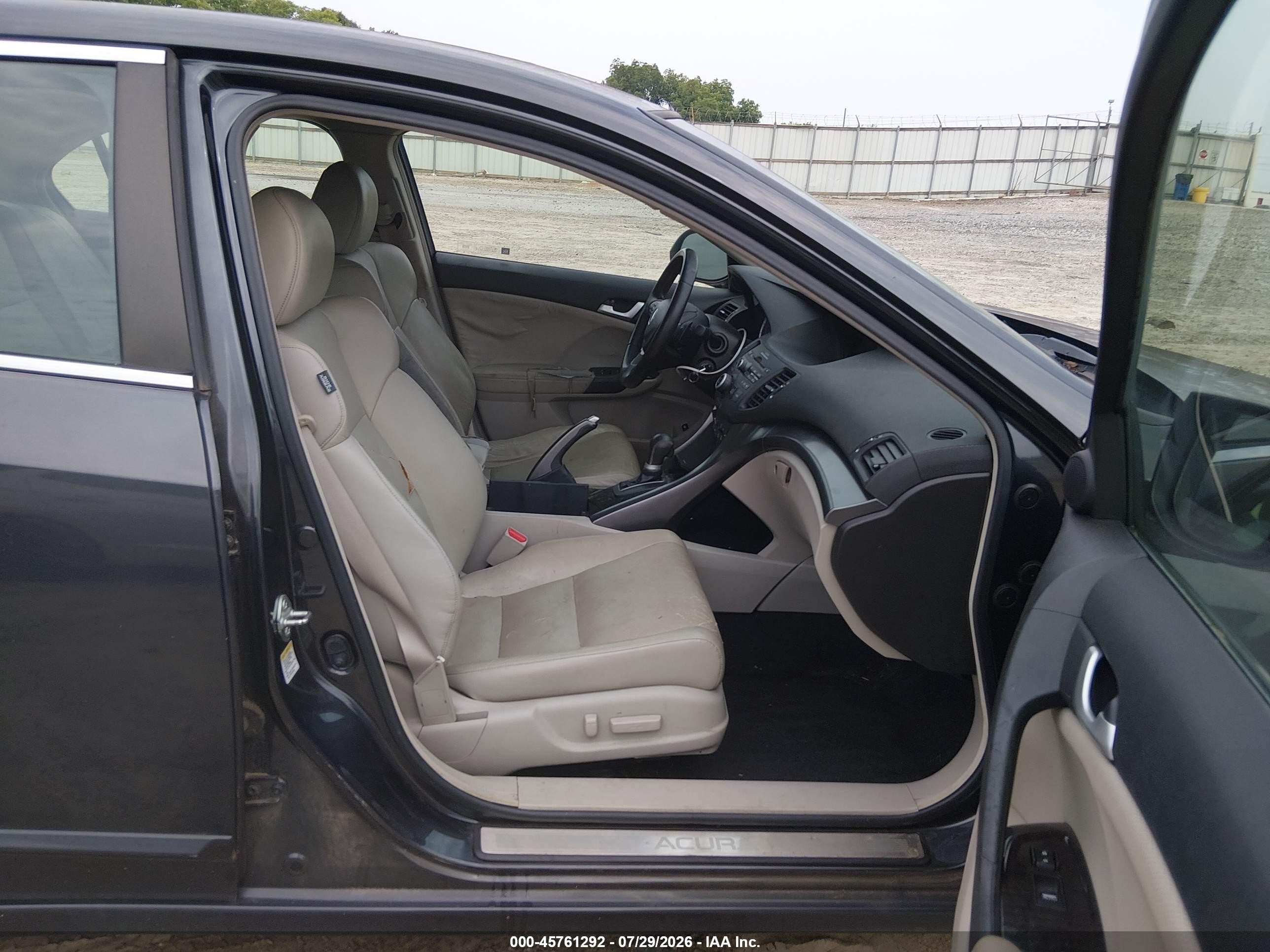 2012 Acura Tsx 2.4 Серый vin: JH4CU2F48CC008047
