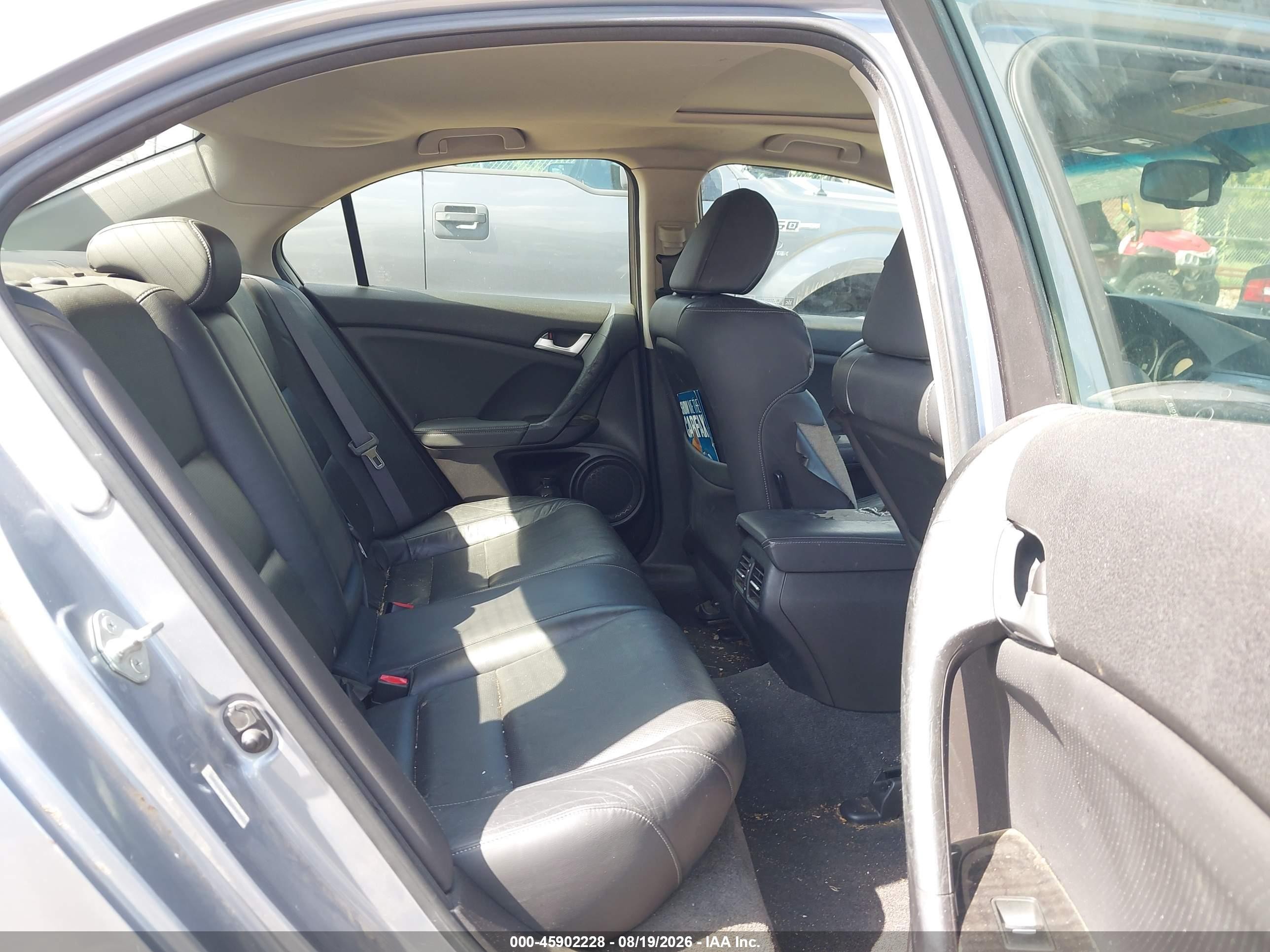2012 Acura Tsx 2.4 Silver vin: JH4CU2F48CC014771