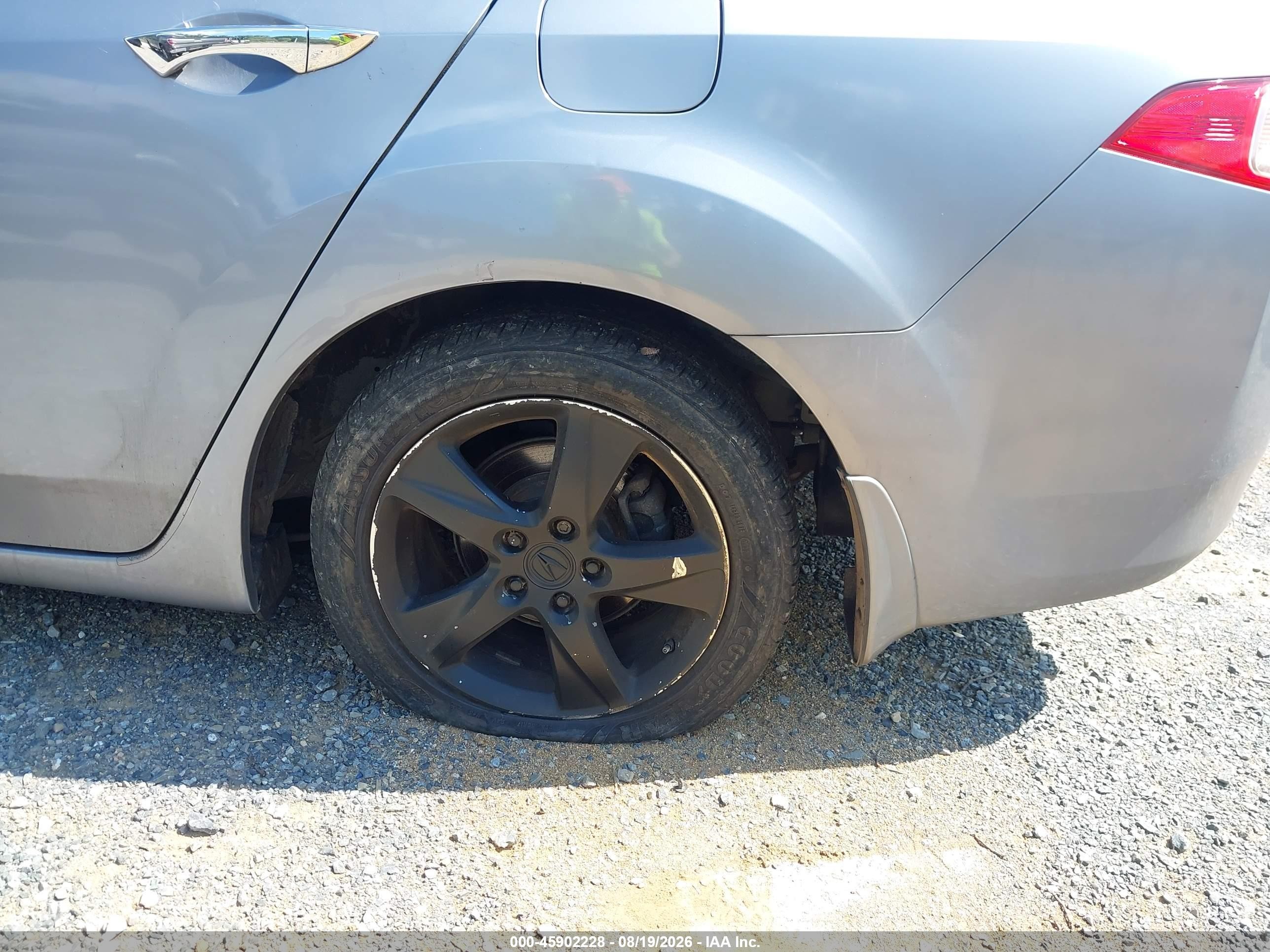 2012 Acura Tsx 2.4 Silver vin: JH4CU2F48CC014771