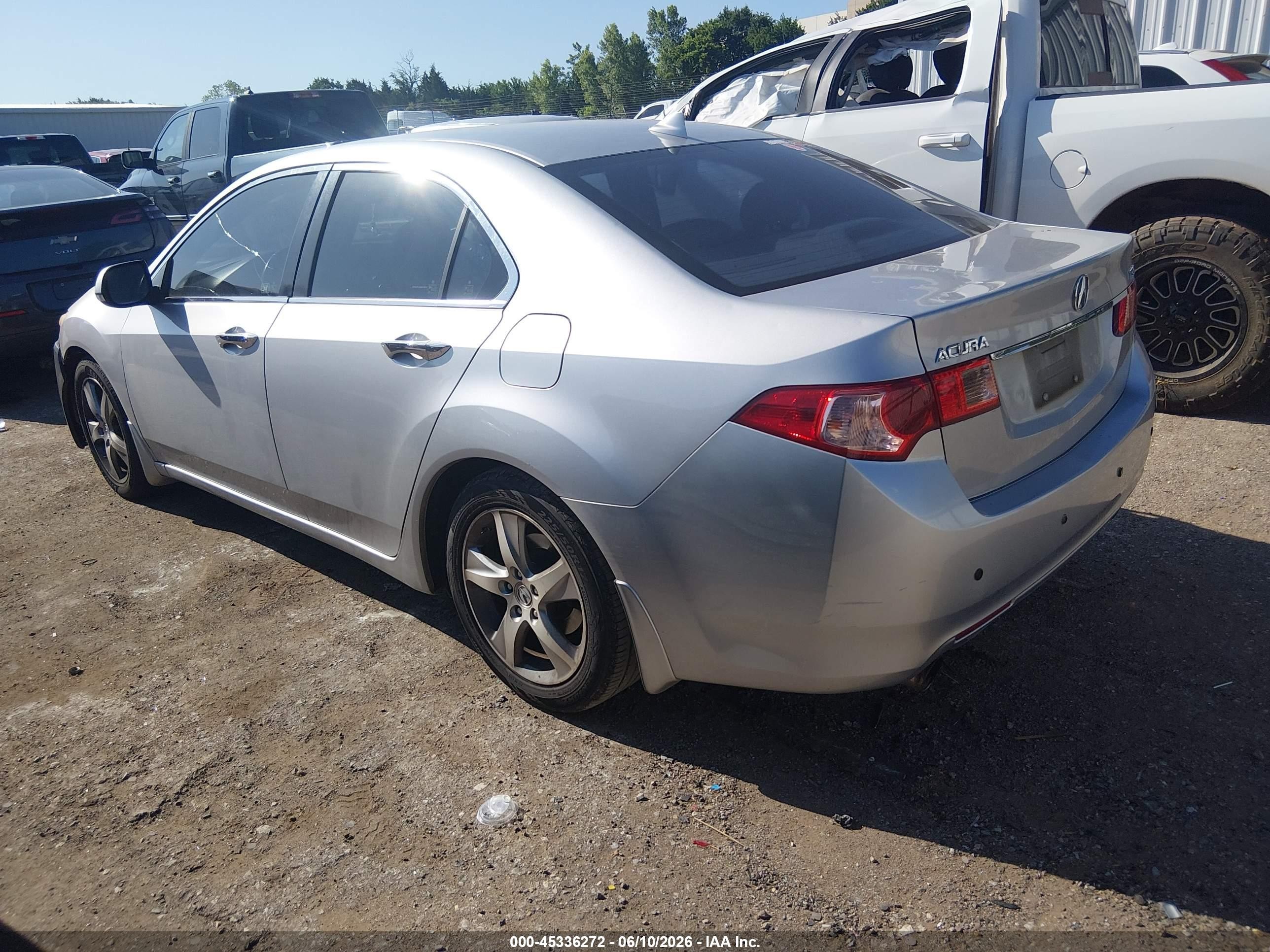2012 Acura Tsx 2.4 Серебряный vin: JH4CU2F49CC013919