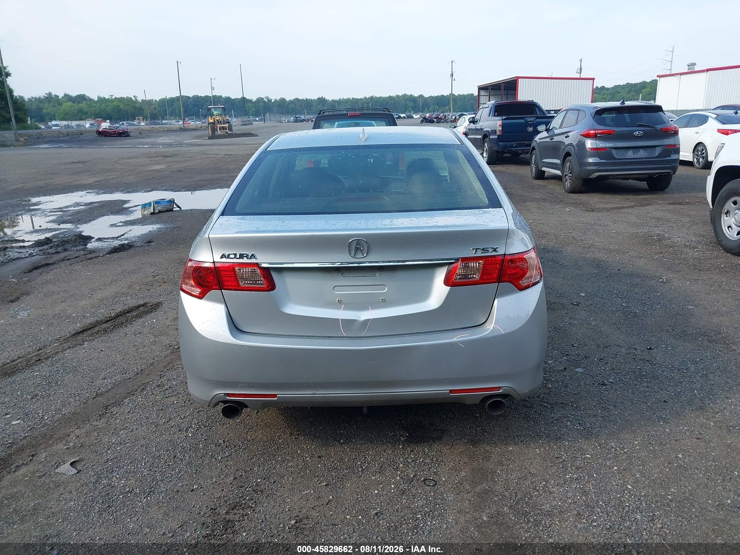 2013 Acura Tsx 2.4 Серебряный vin: JH4CU2F49DC005112