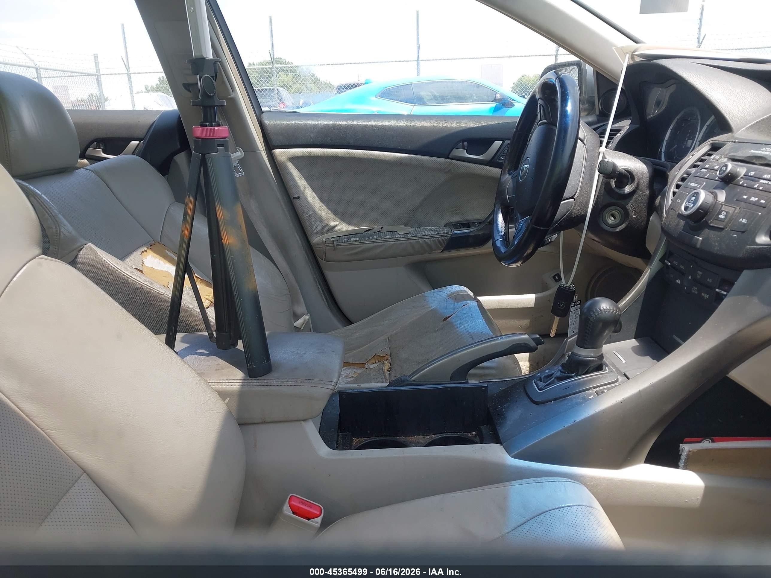 2010 Acura Tsx 2.4 Gray vin: JH4CU2F60AC010356