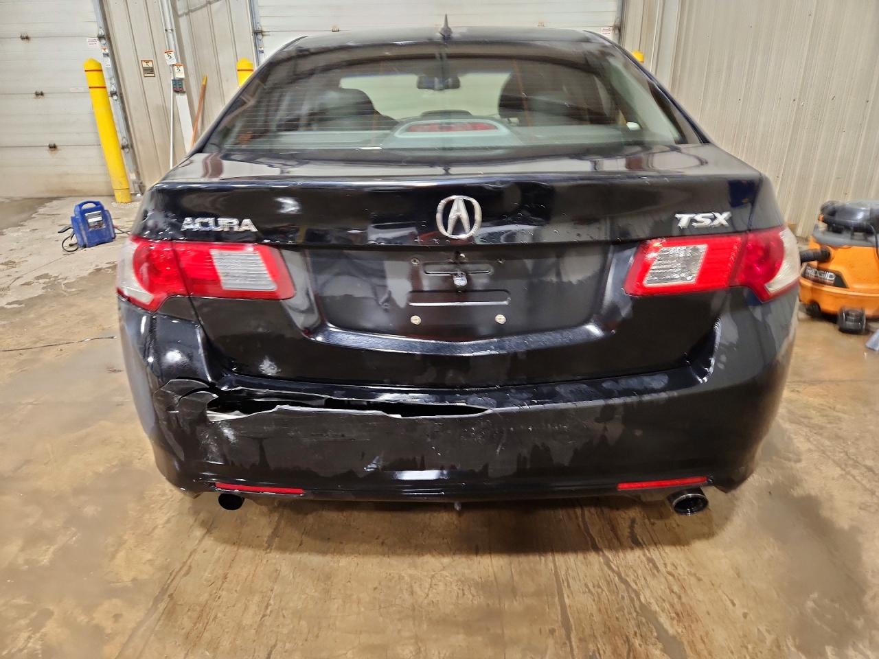 2010 Acura Tsx Black vin: JH4CU2F60AC035175