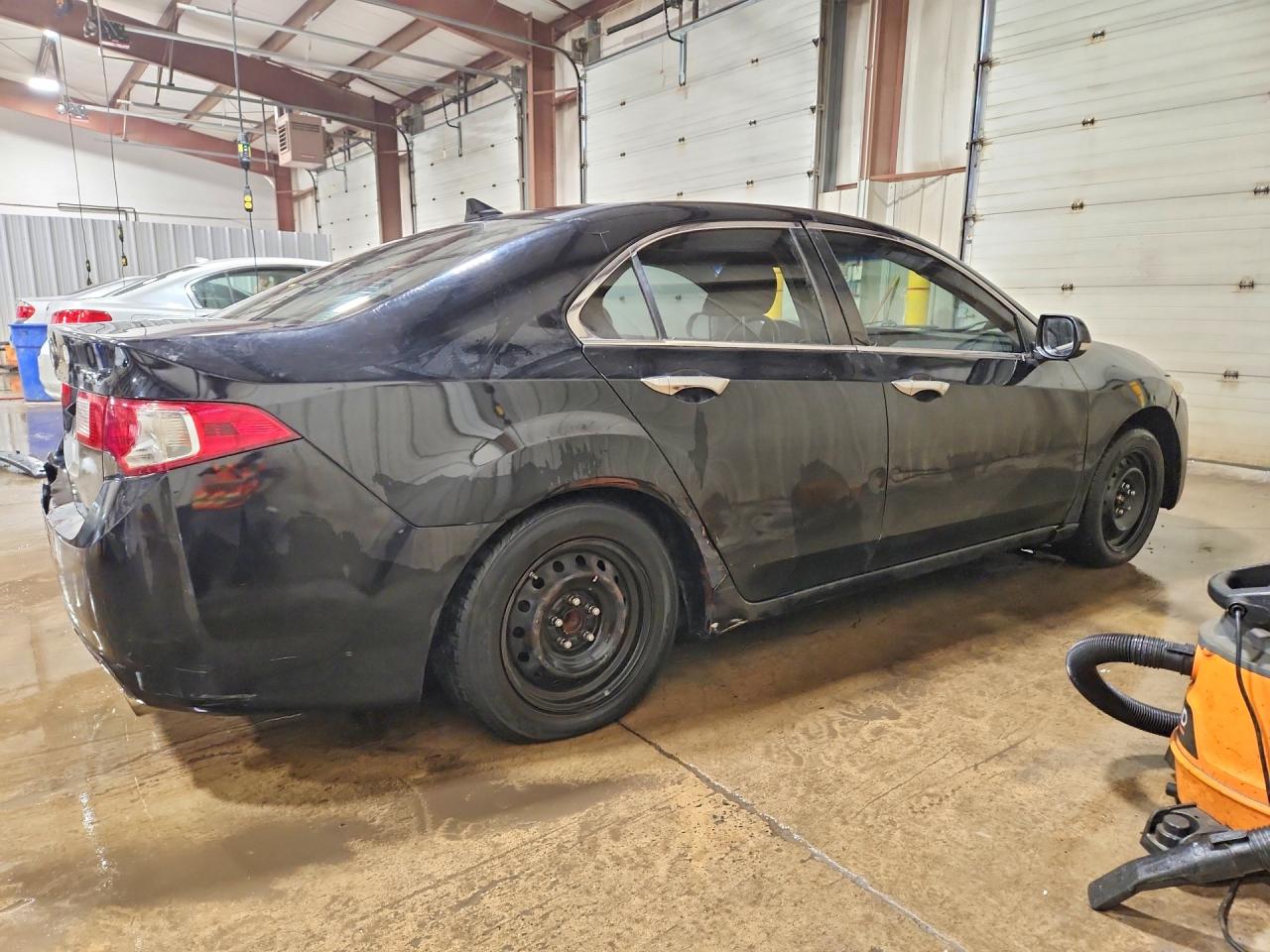 2010 Acura Tsx Black vin: JH4CU2F60AC035175