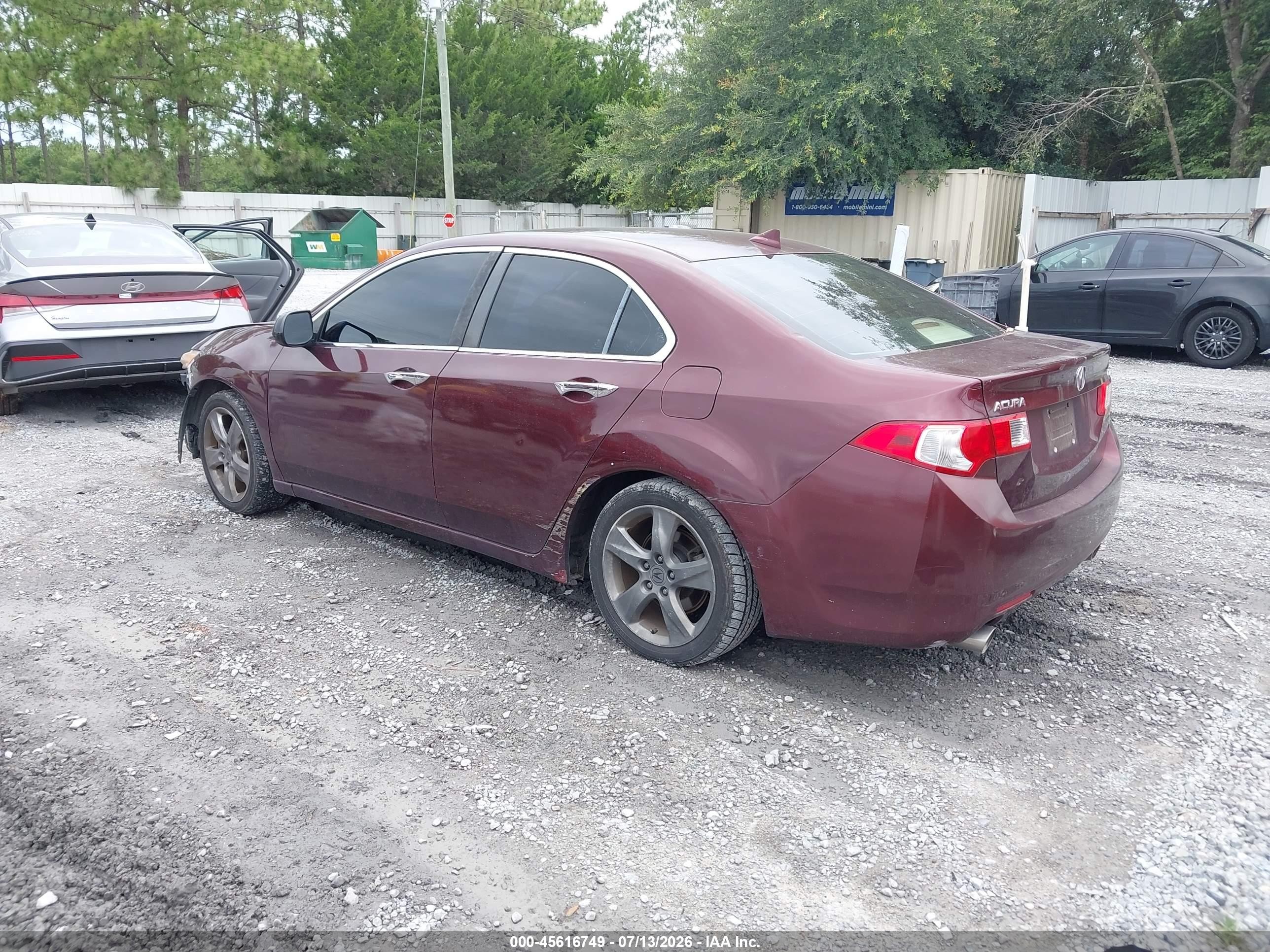 2010 Acura Tsx 2.4 Maroon vin: JH4CU2F60AC041736