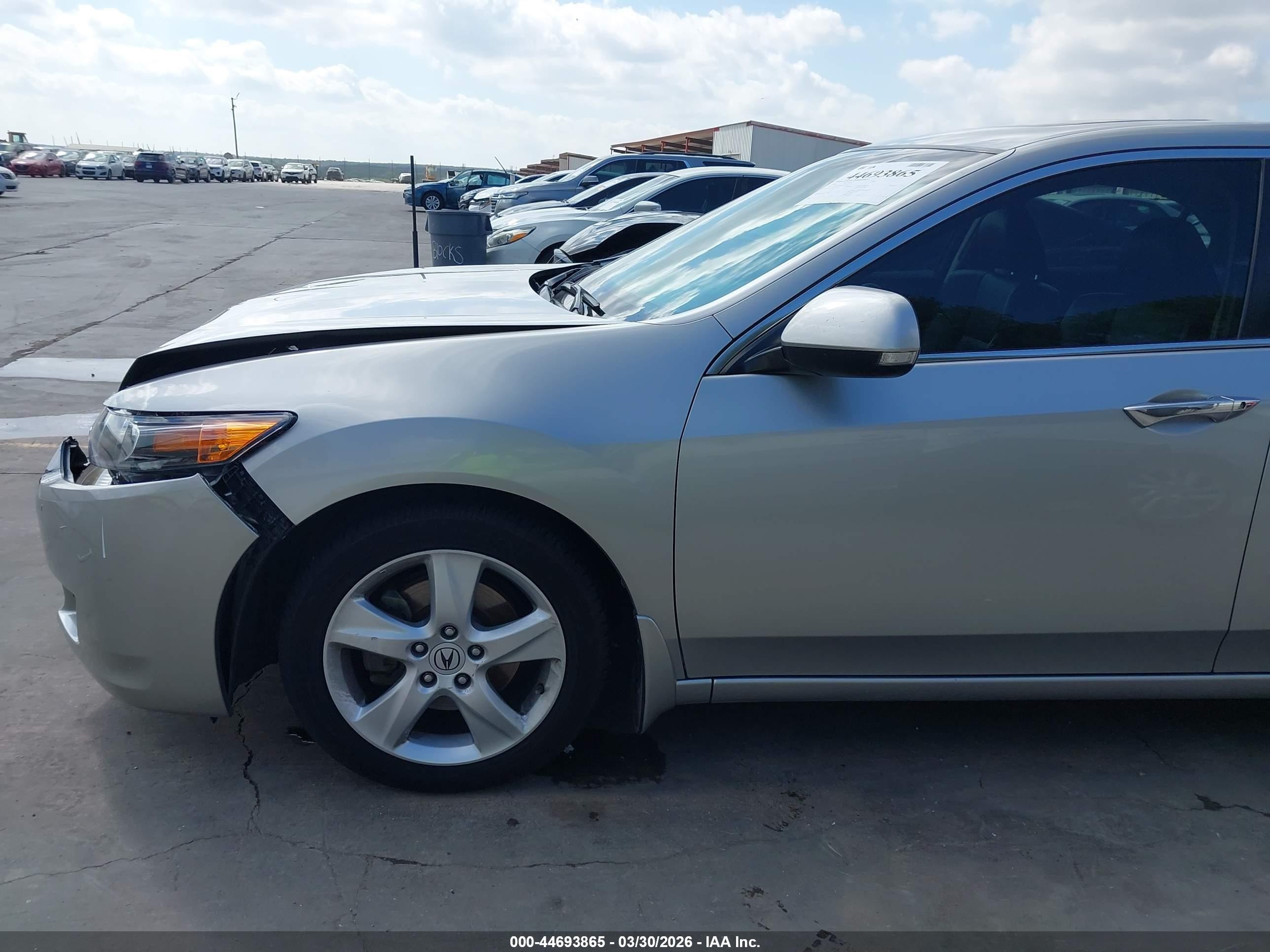 2010 Acura Tsx 2.4 Gray vin: JH4CU2F60AC042157