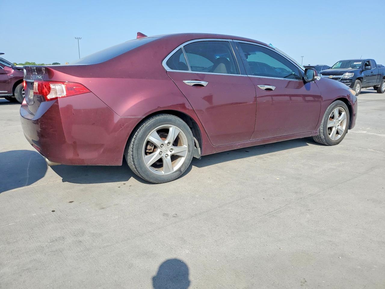 2011 Acura Tsx Red vin: JH4CU2F60BC011217