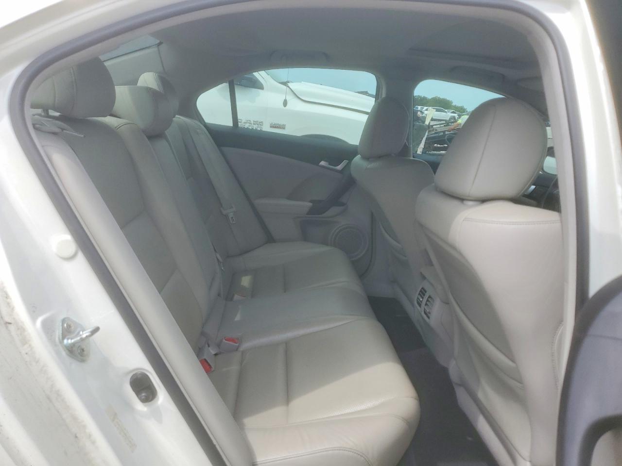 2011 Acura Tsx White vin: JH4CU2F60BC014232