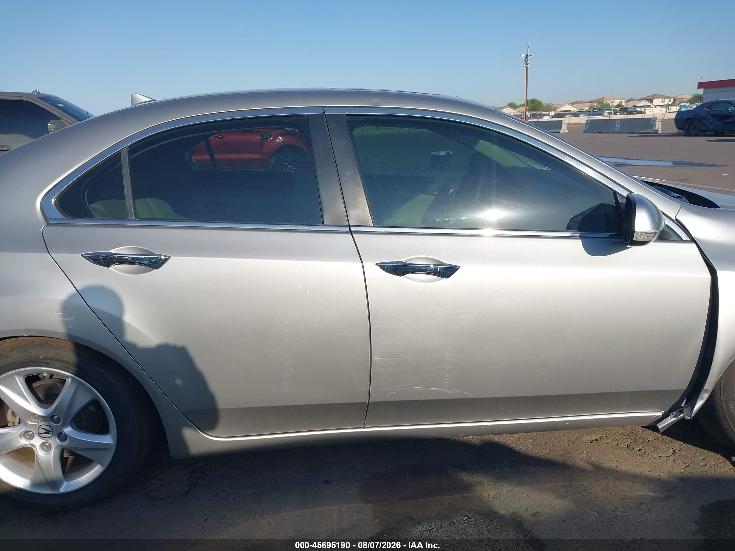 2010 Acura Tsx 2.4 Silver vin: JH4CU2F61AC008891