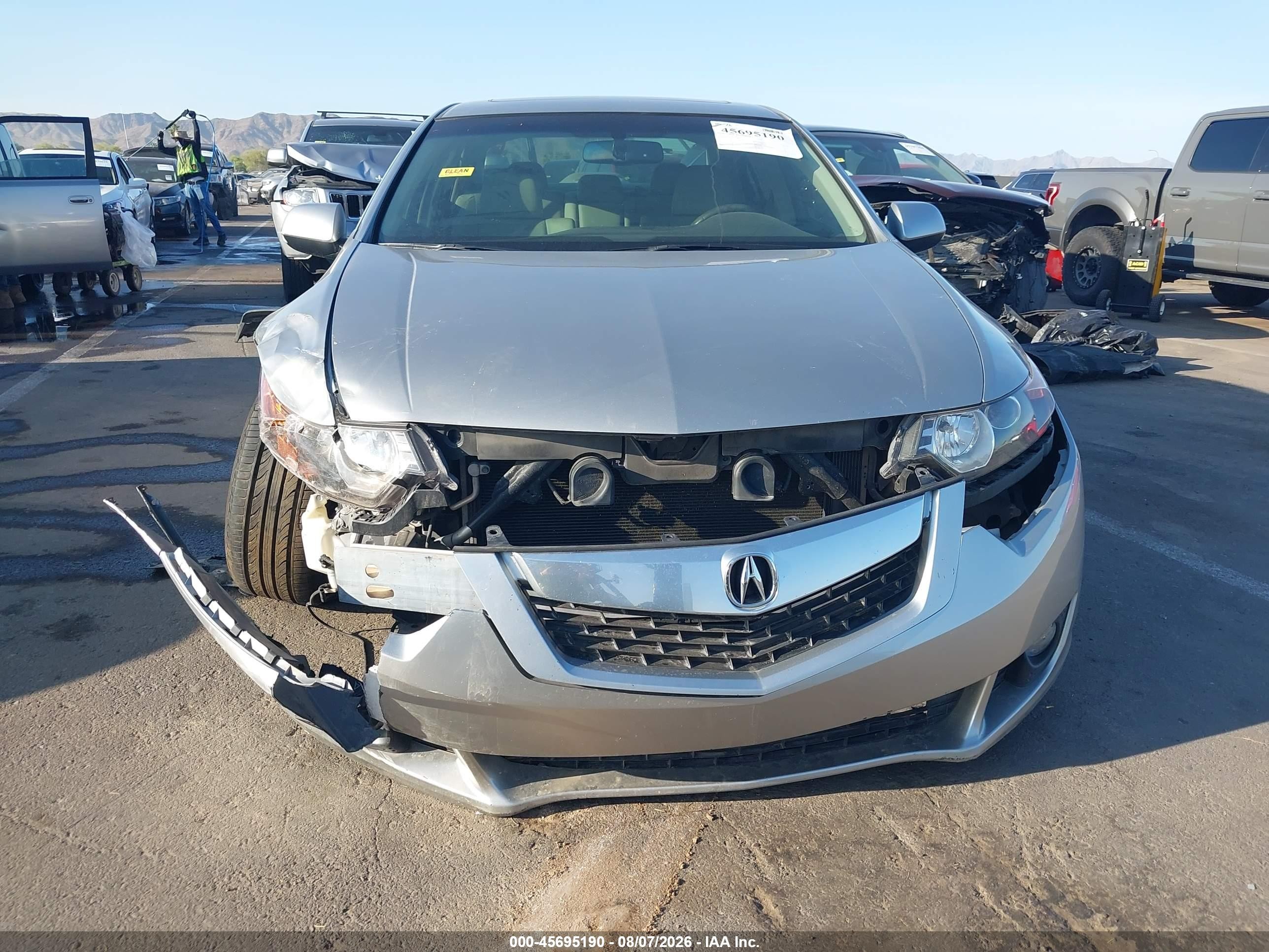 2010 Acura Tsx 2.4 Silver vin: JH4CU2F61AC008891