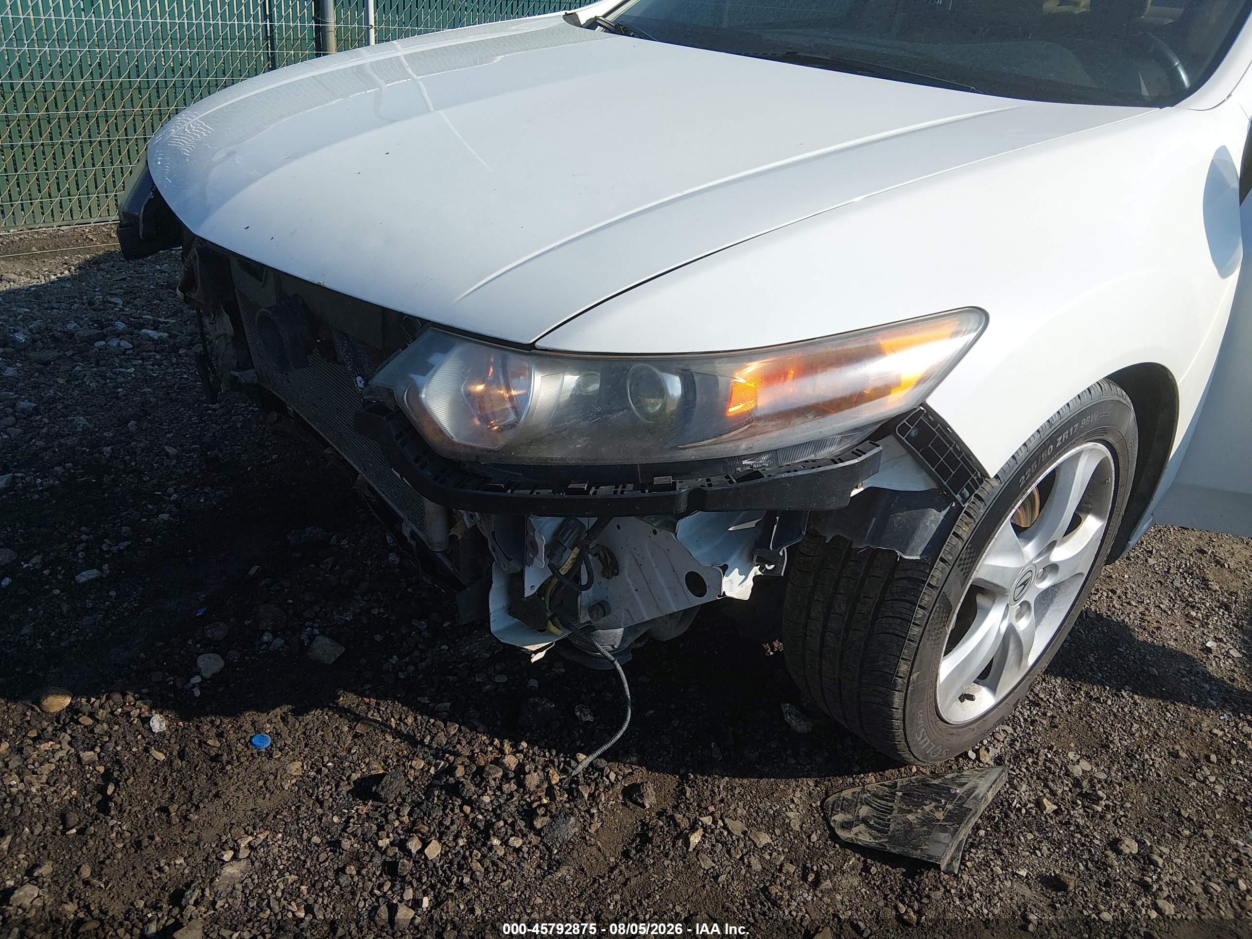 2010 Acura Tsx 2.4 White vin: JH4CU2F61AC026260