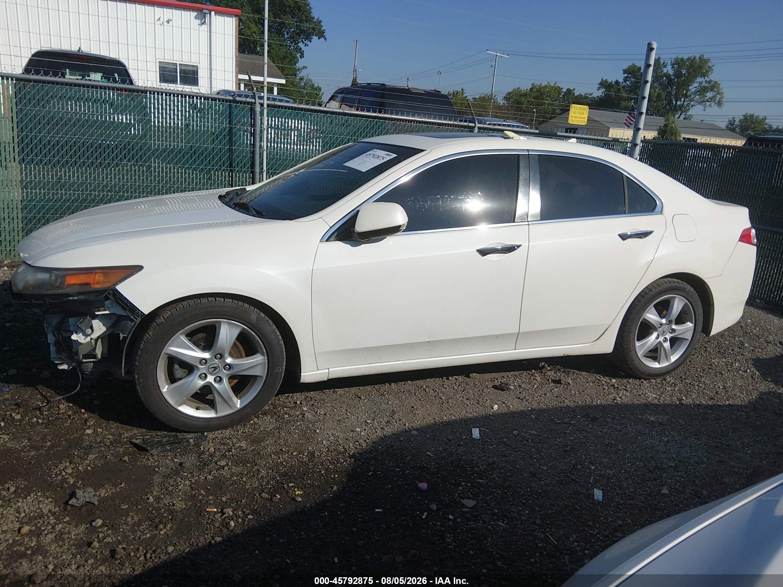 2010 Acura Tsx 2.4 White vin: JH4CU2F61AC026260